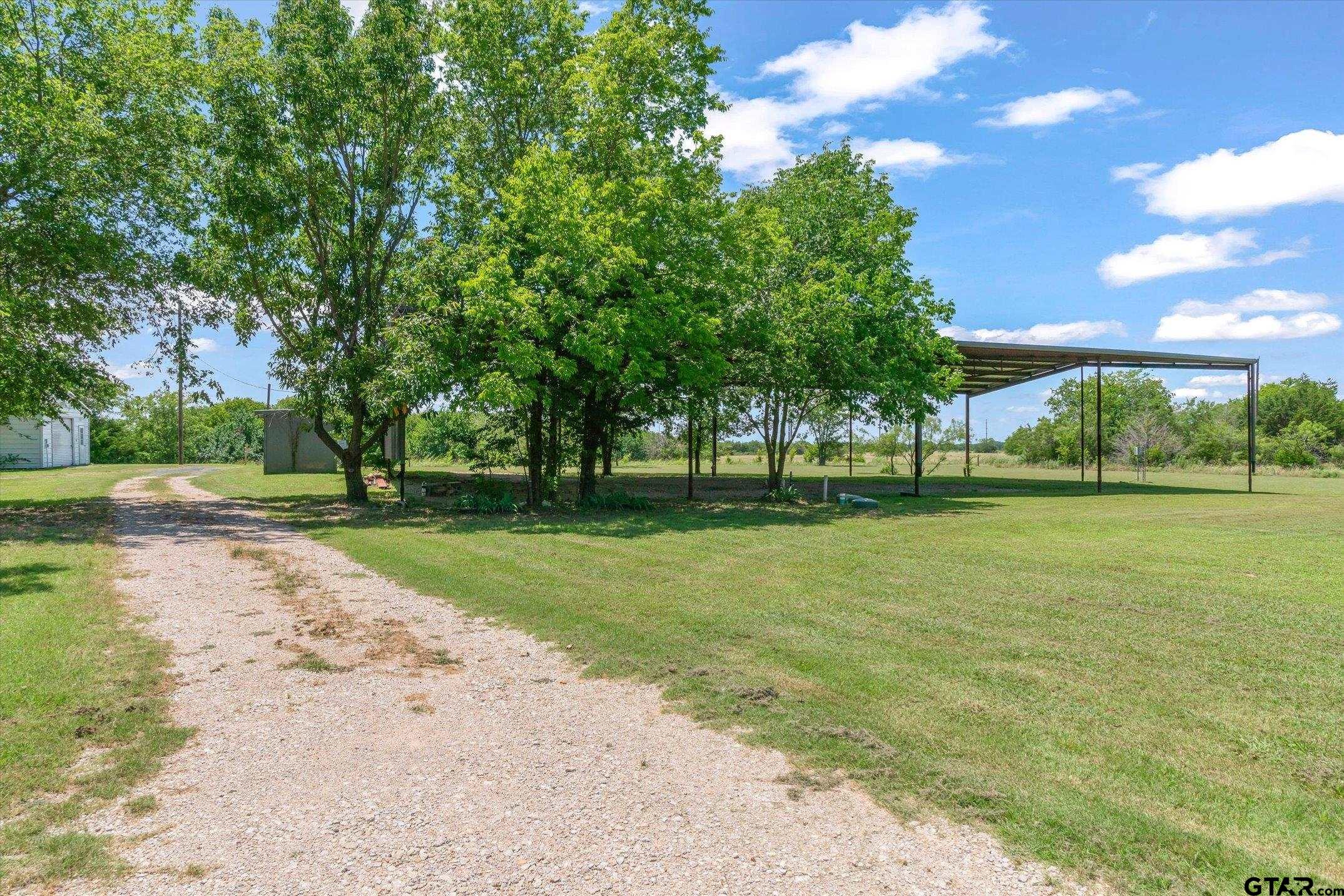 14076 County Road 318