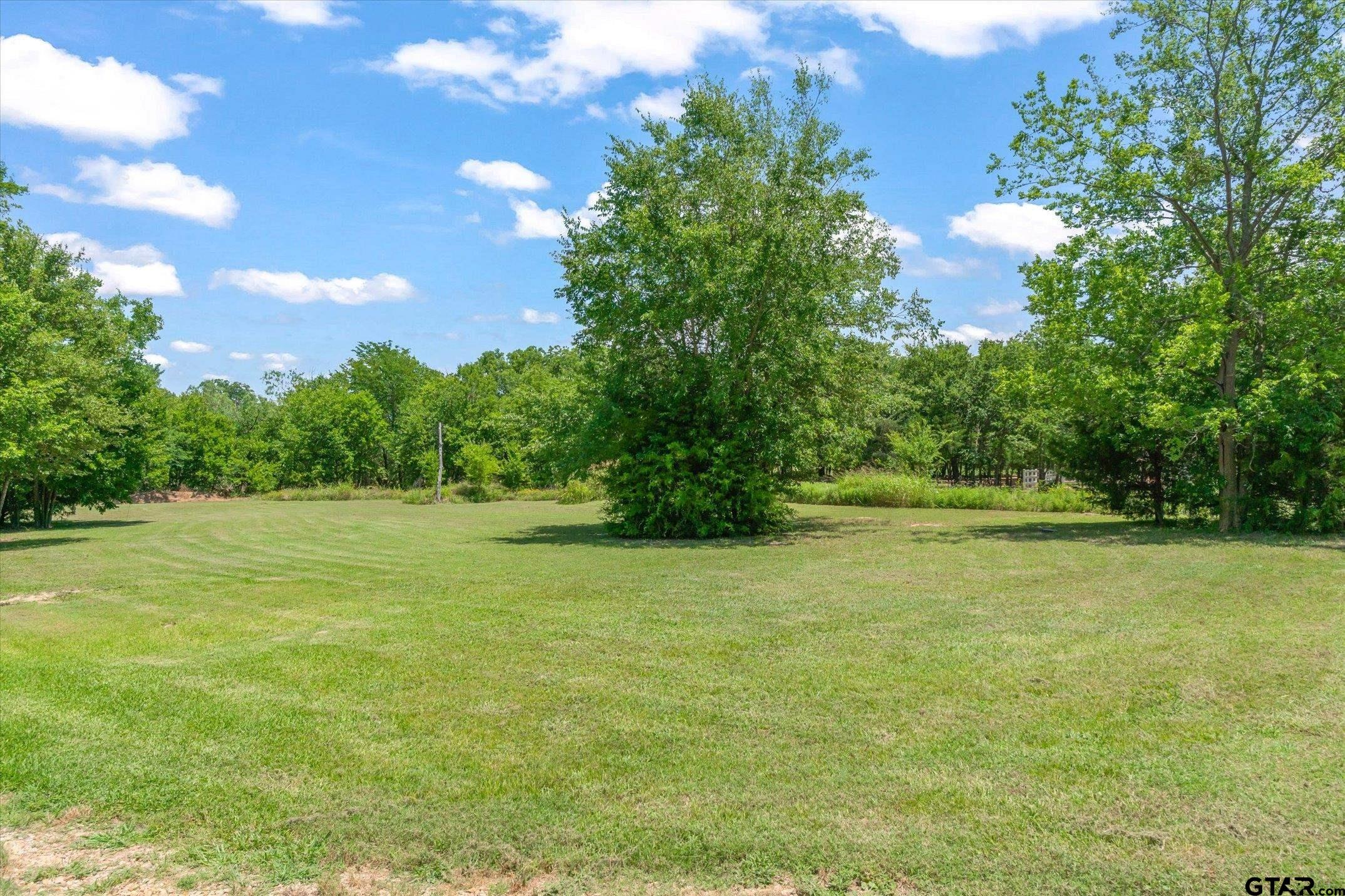 14076 County Road 318