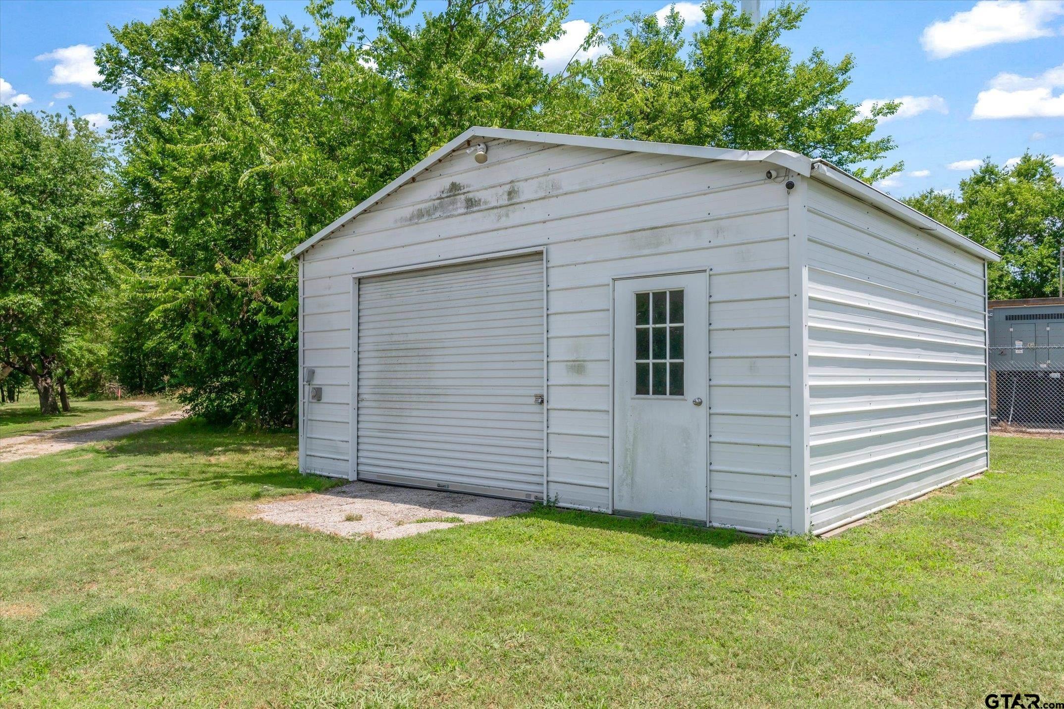 14076 County Road 318