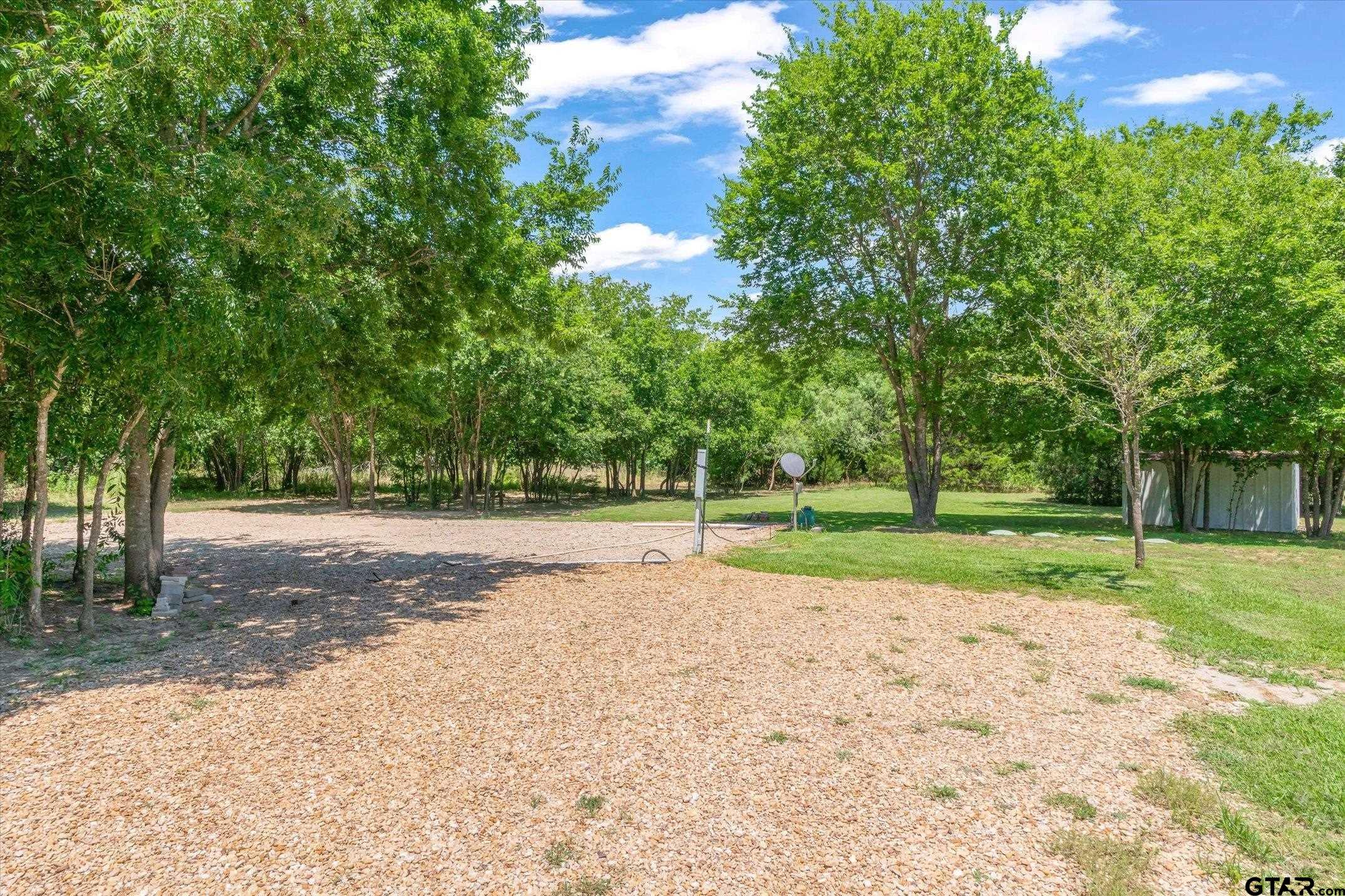14076 County Road 318