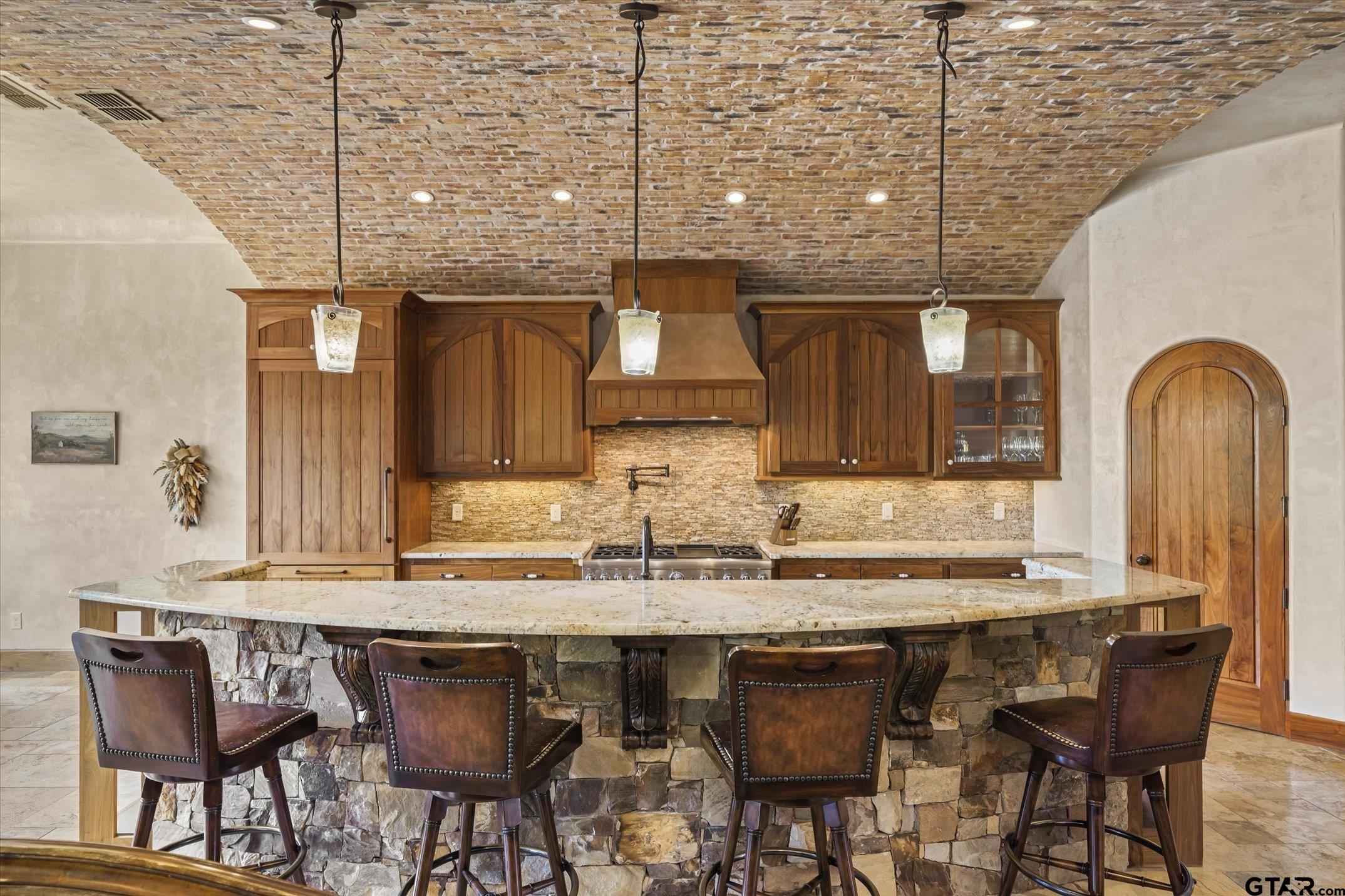 15381 County Road 463