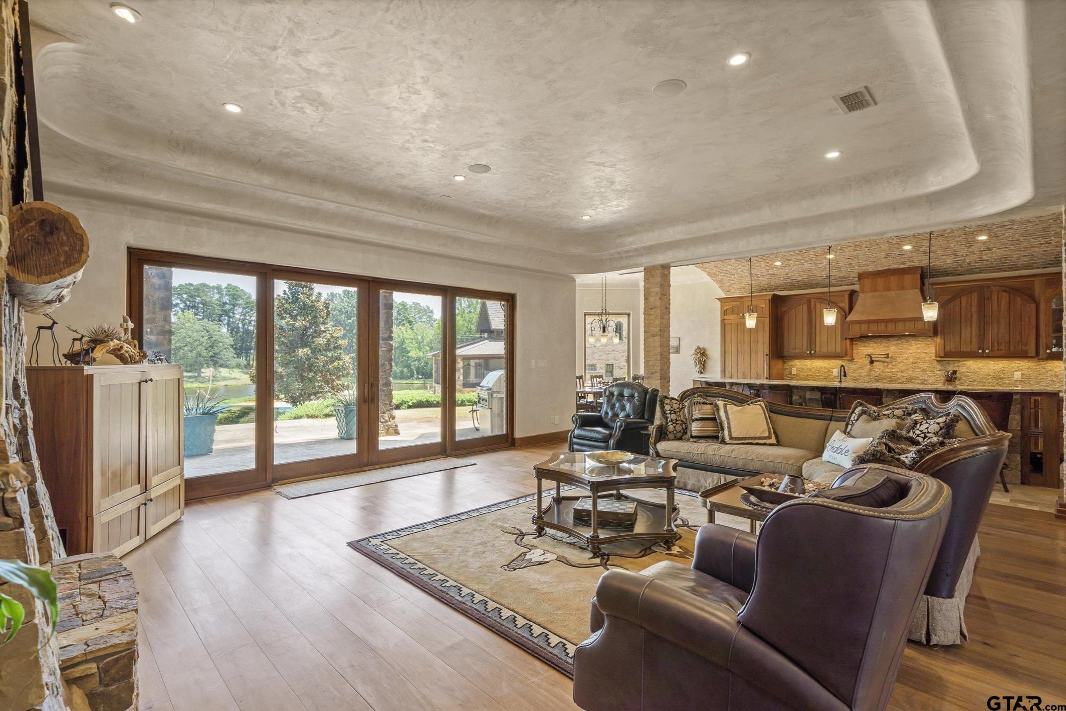 15381 County Road 463