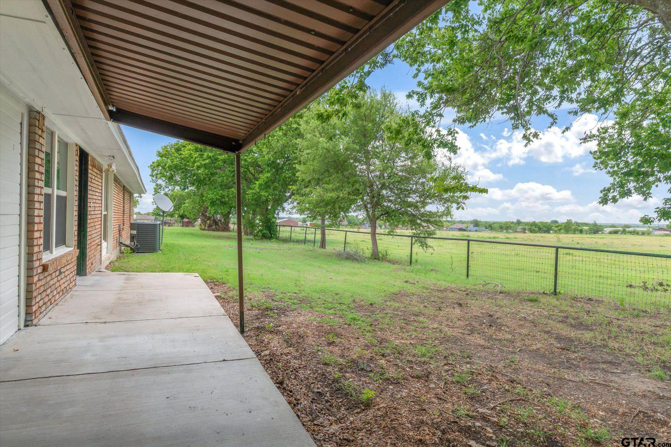 6128 N FM 148