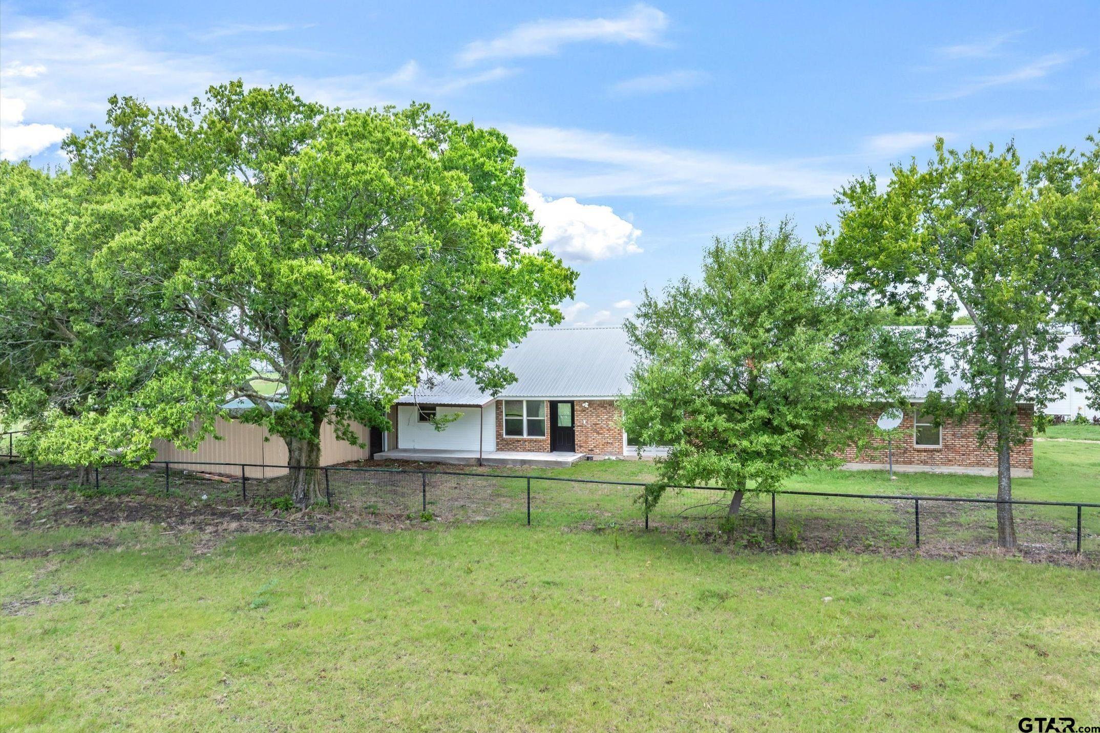 6128 N FM 148