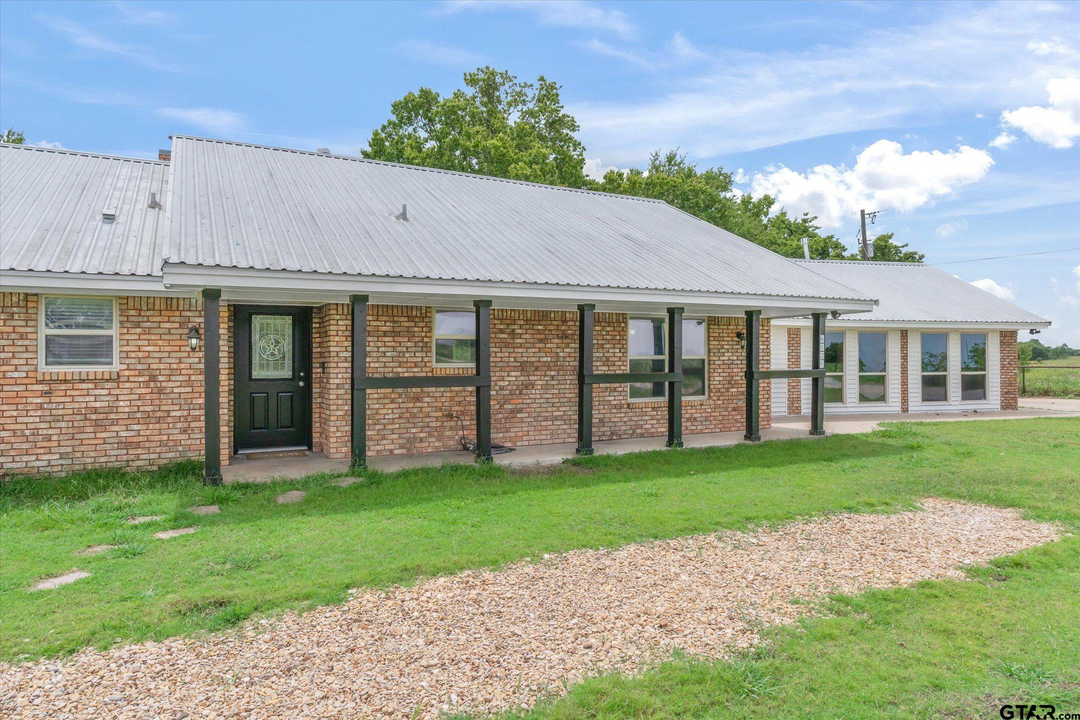6128 N FM 148