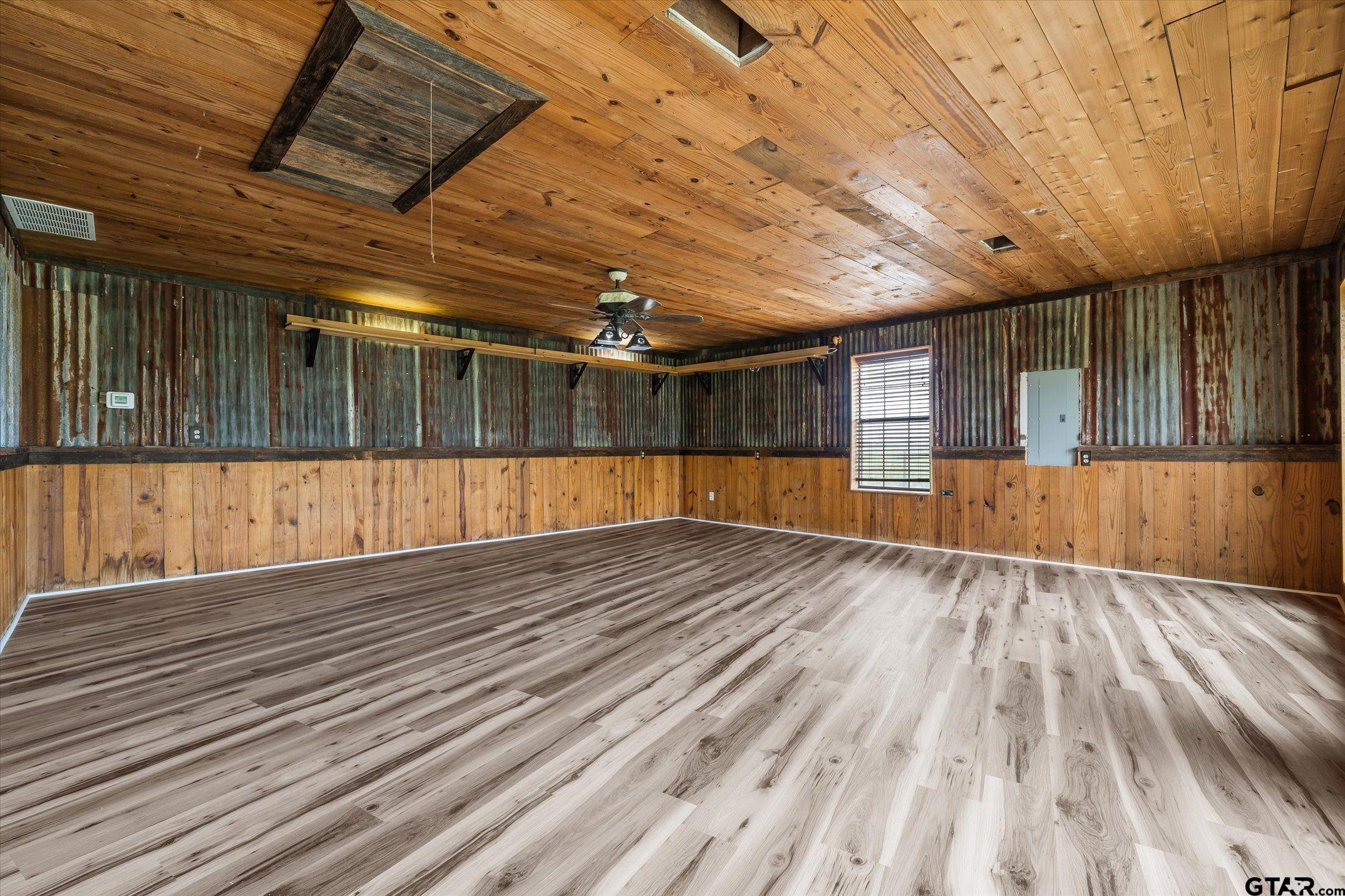 6128 N FM 148
