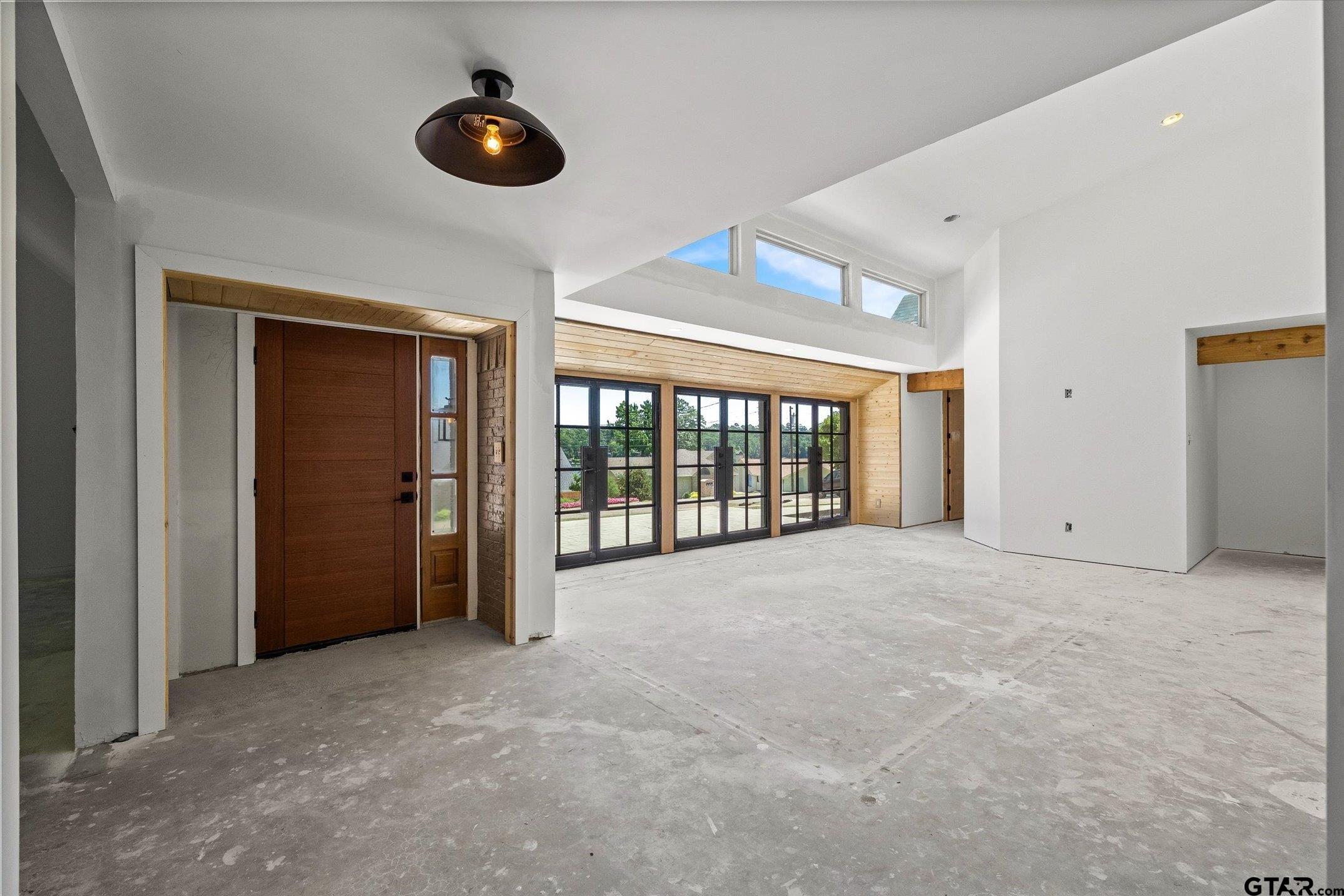 1428 Lakeshore Drive