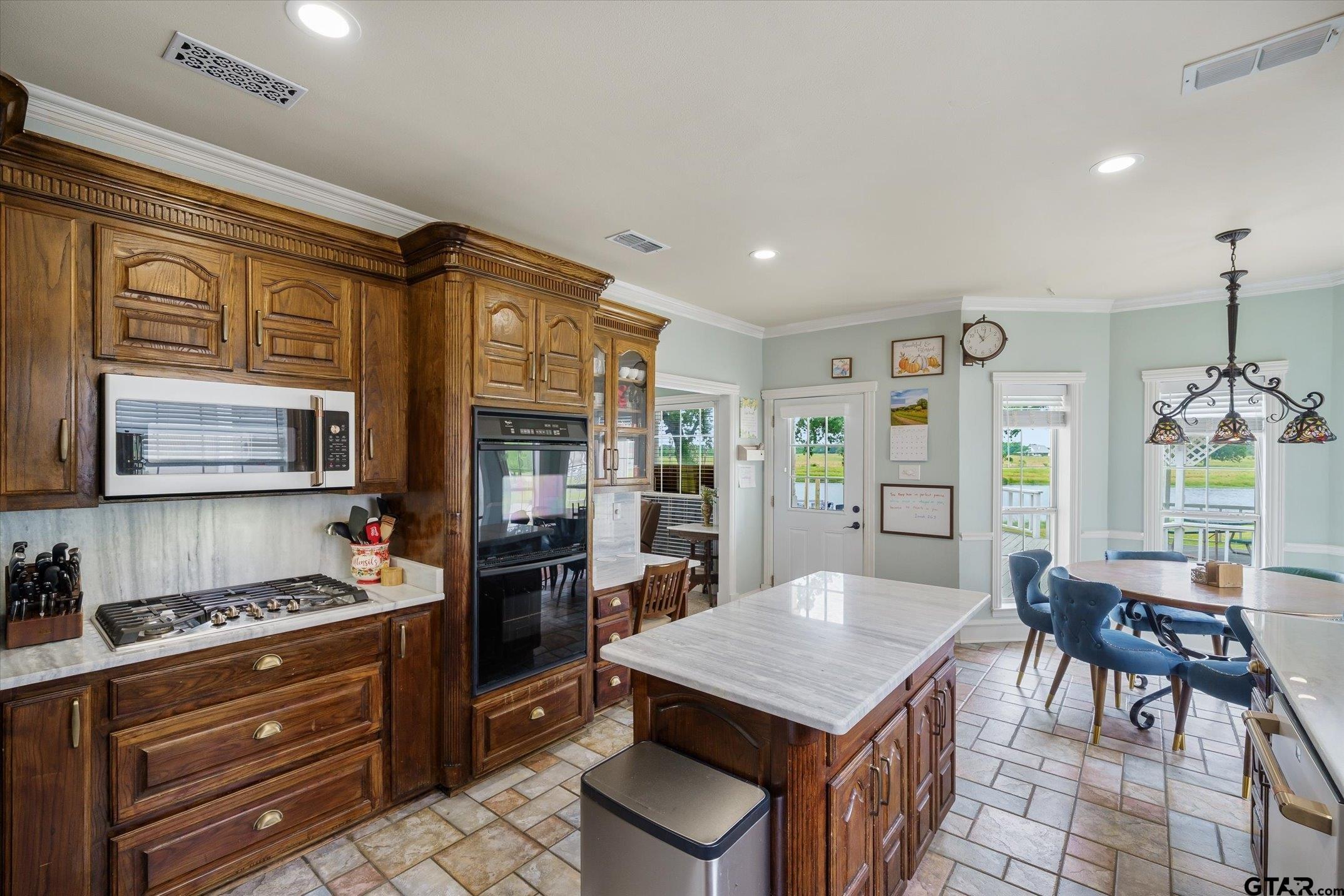 2364 VZ County Road 2128