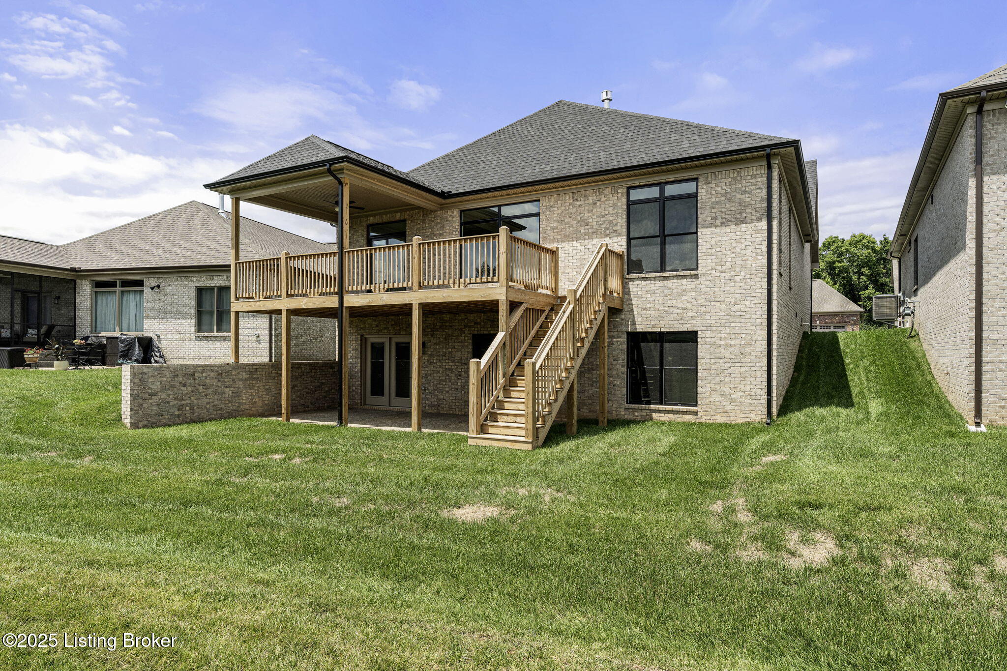 11616 Victoria Falls Ln