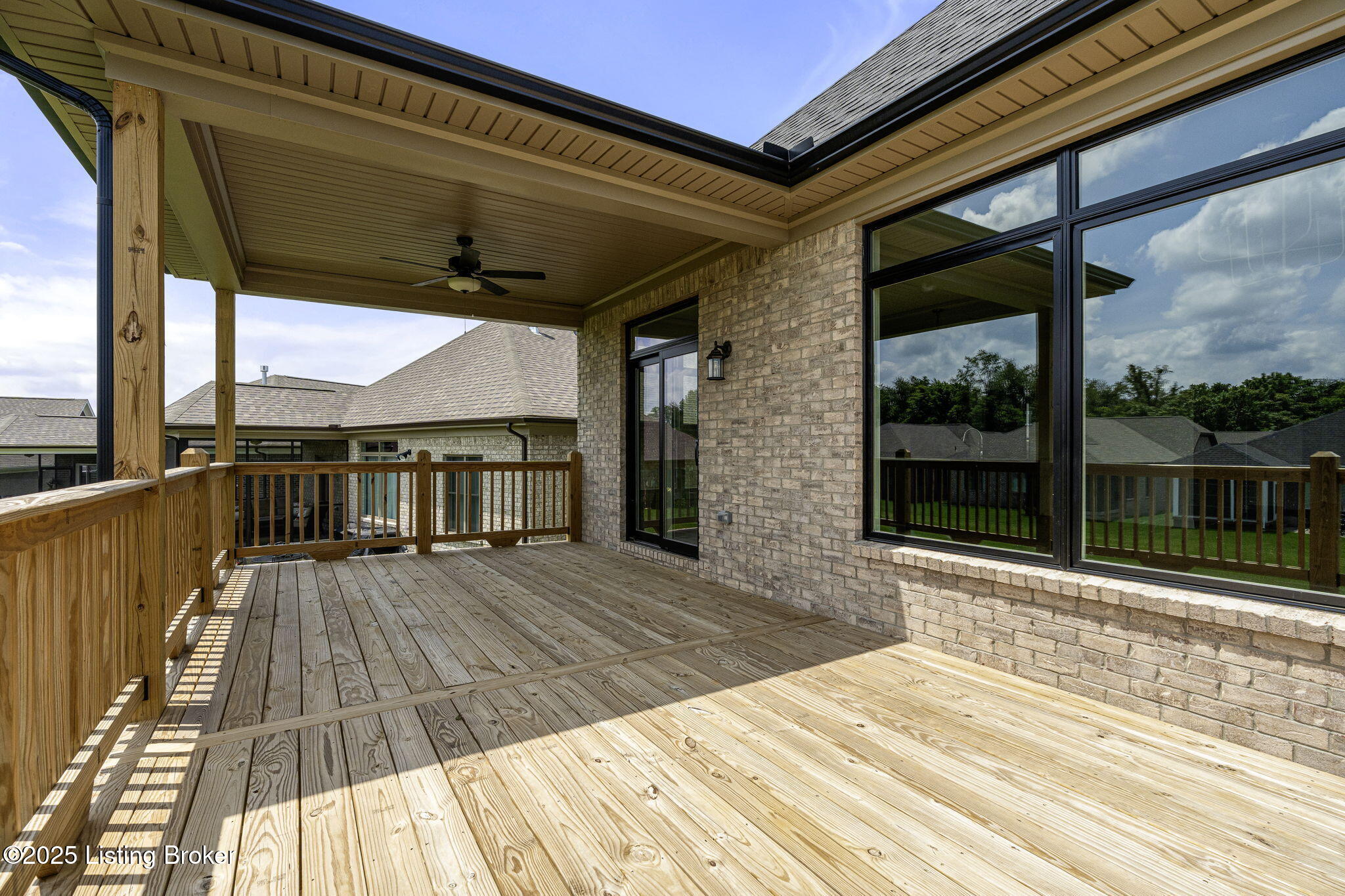 11616 Victoria Falls Ln