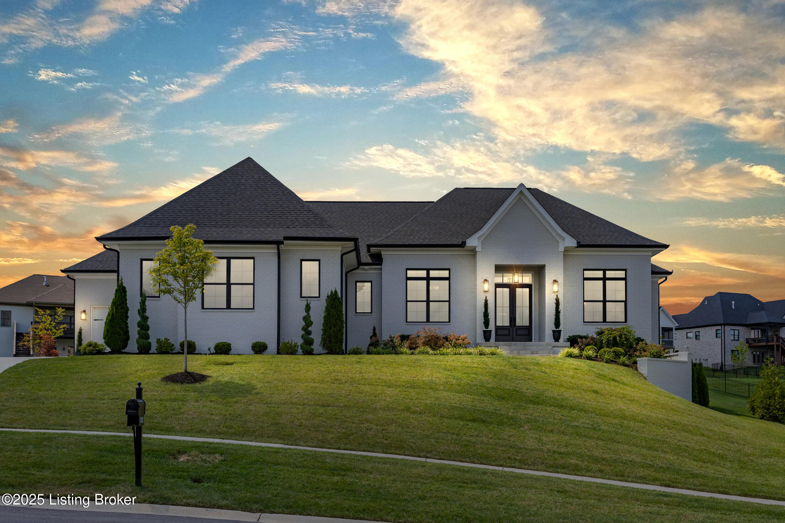 6102 Pierce Ct