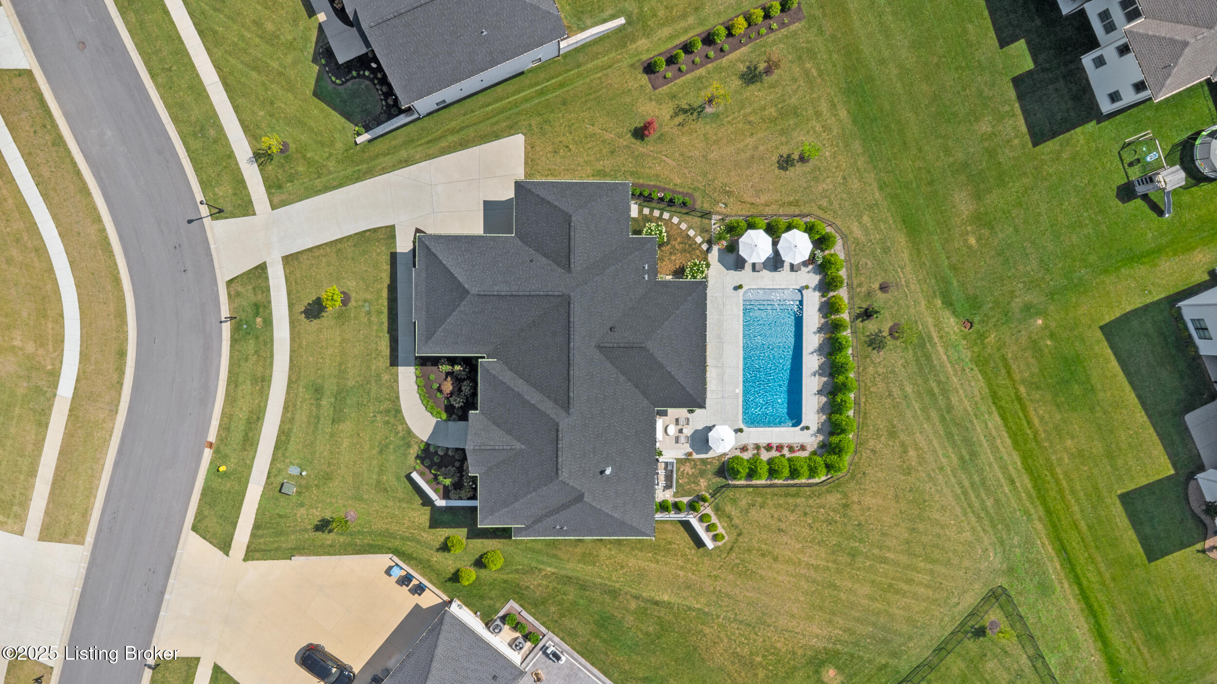 6102 Pierce Ct