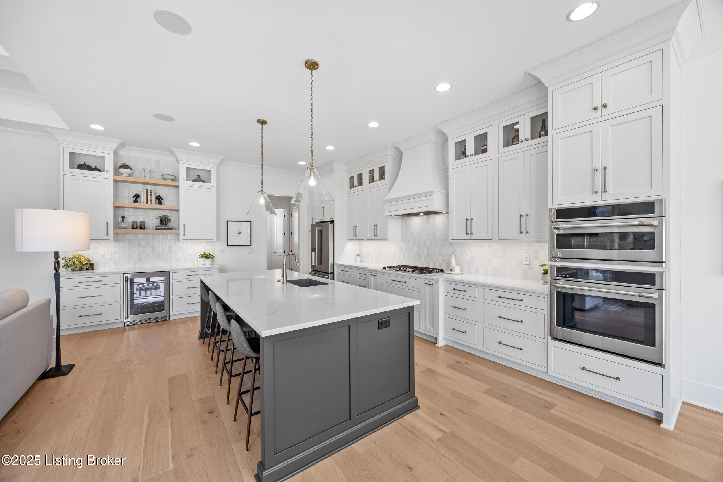 6102 Pierce Ct