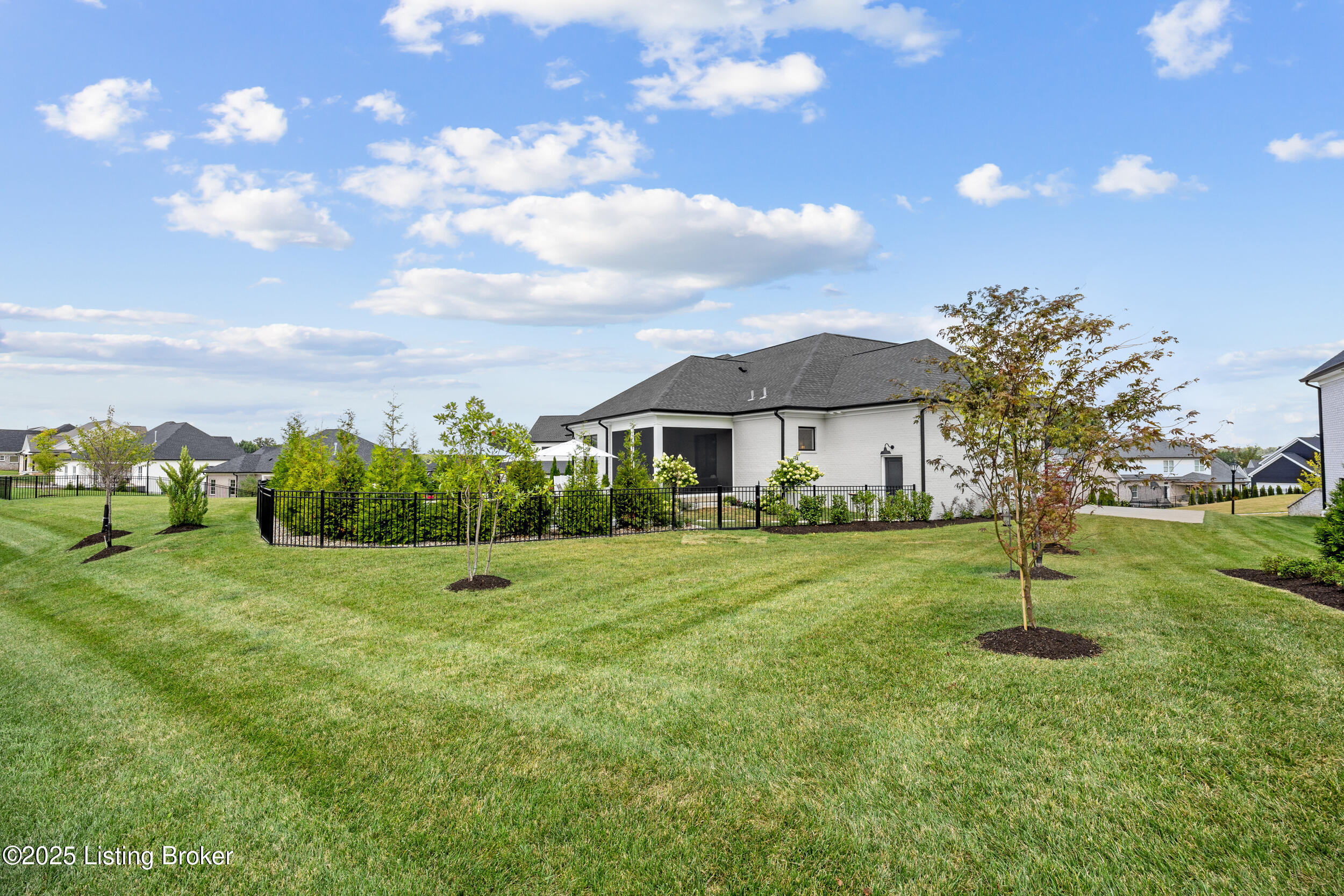 6102 Pierce Ct