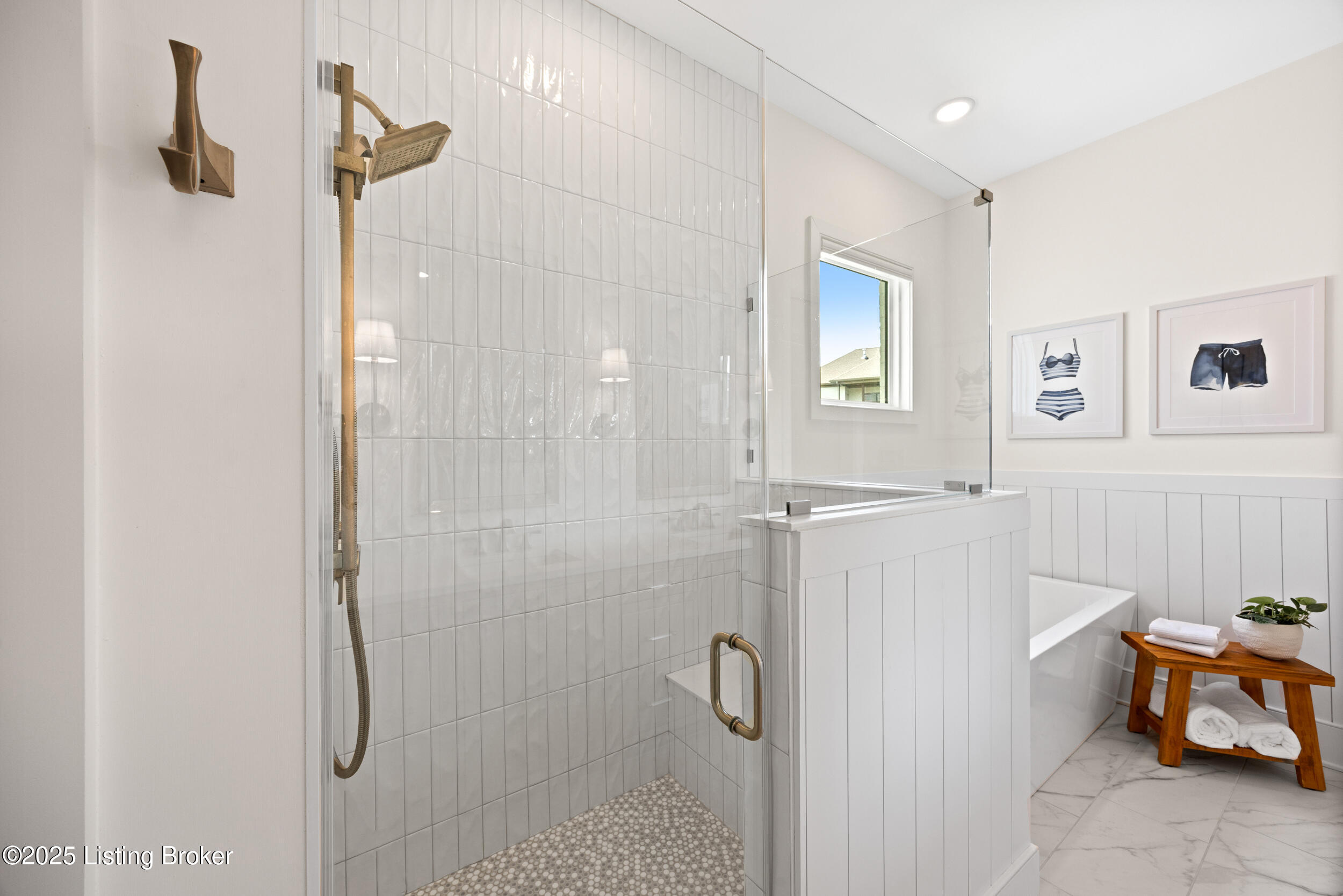 6102 Pierce Ct