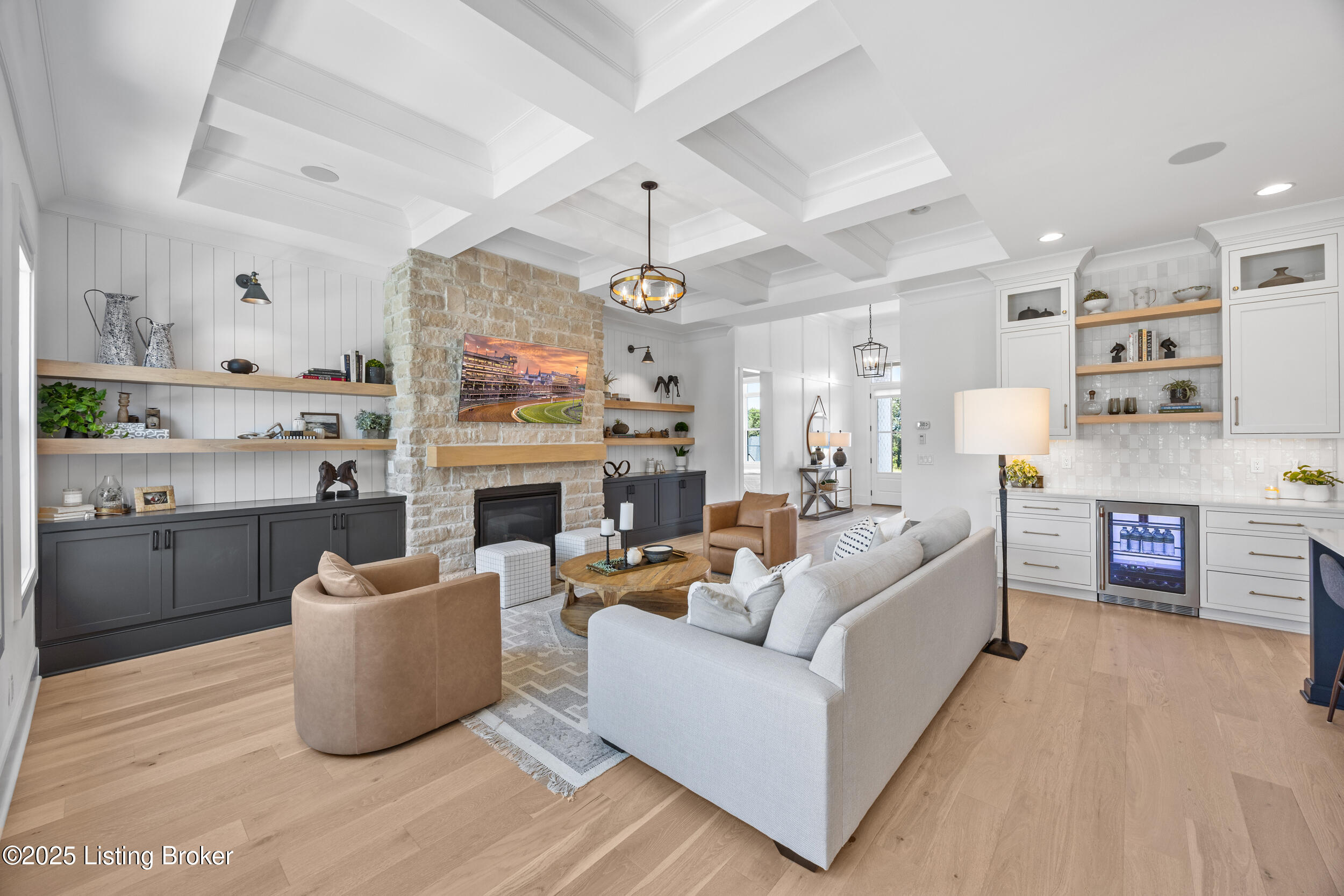 6102 Pierce Ct