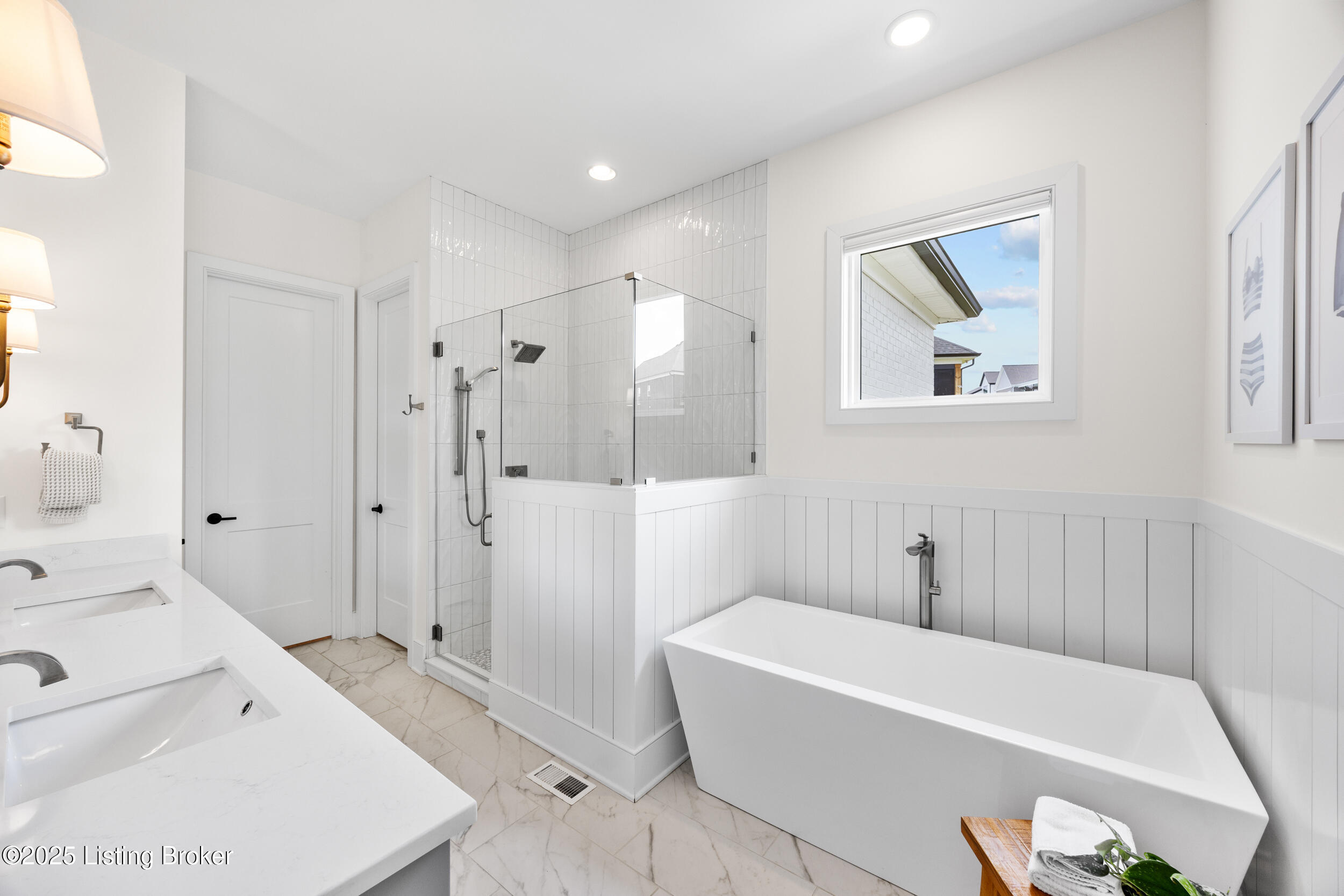 6102 Pierce Ct