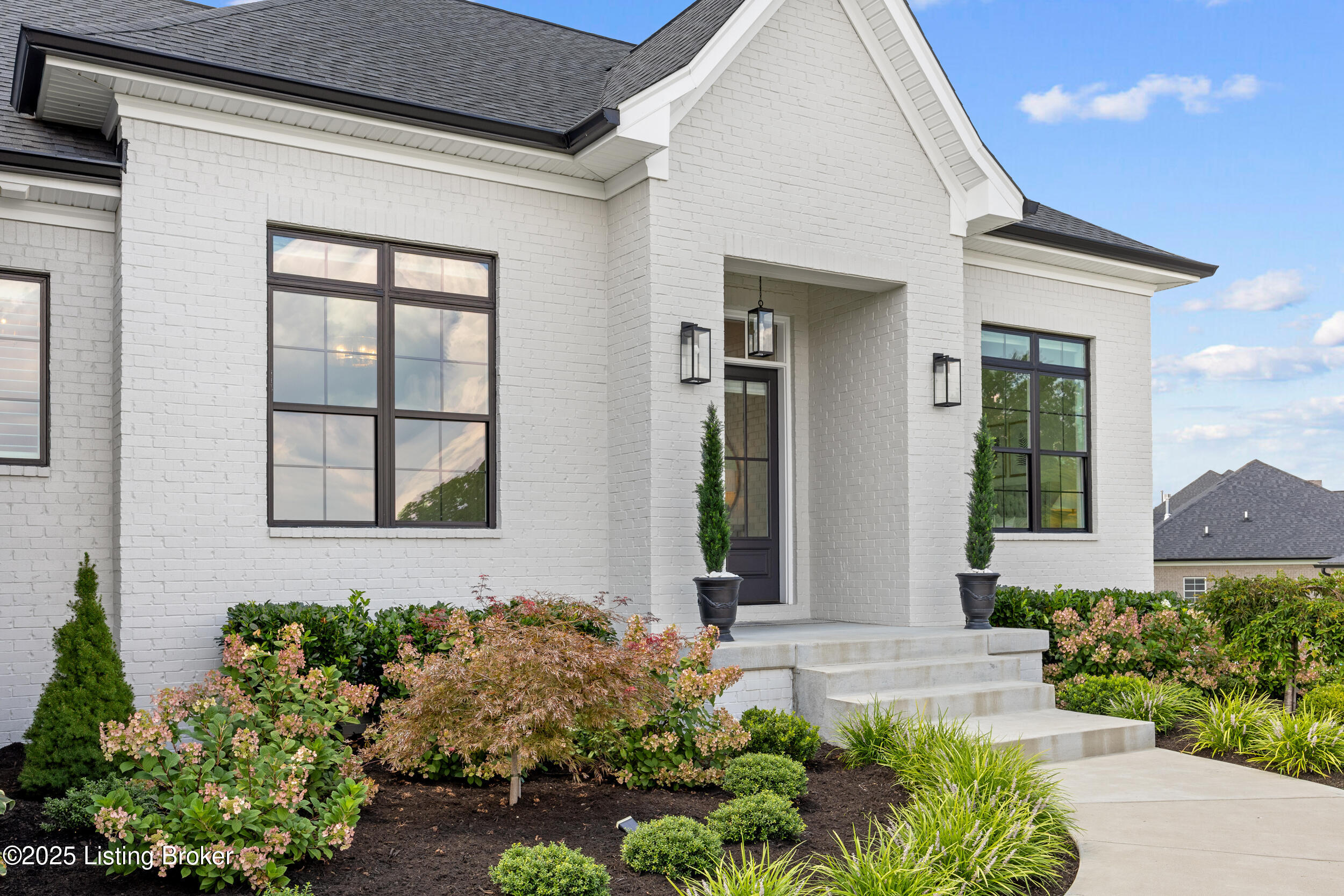 6102 Pierce Ct