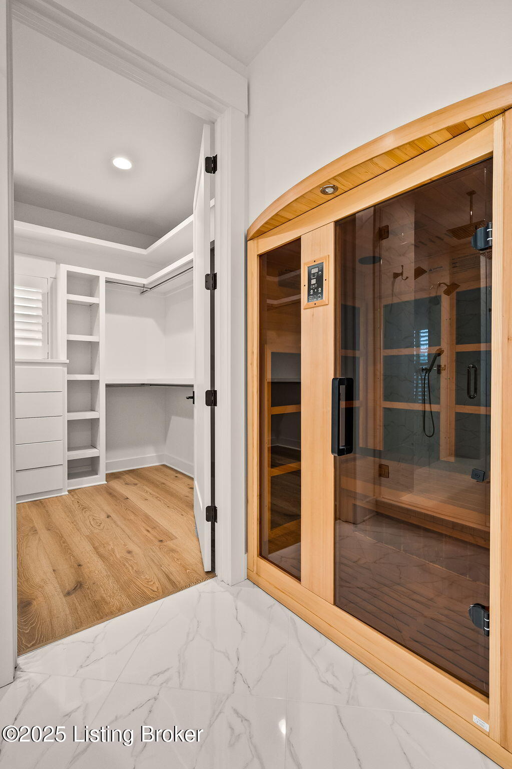 11414 River Beauty Loop, Prospect