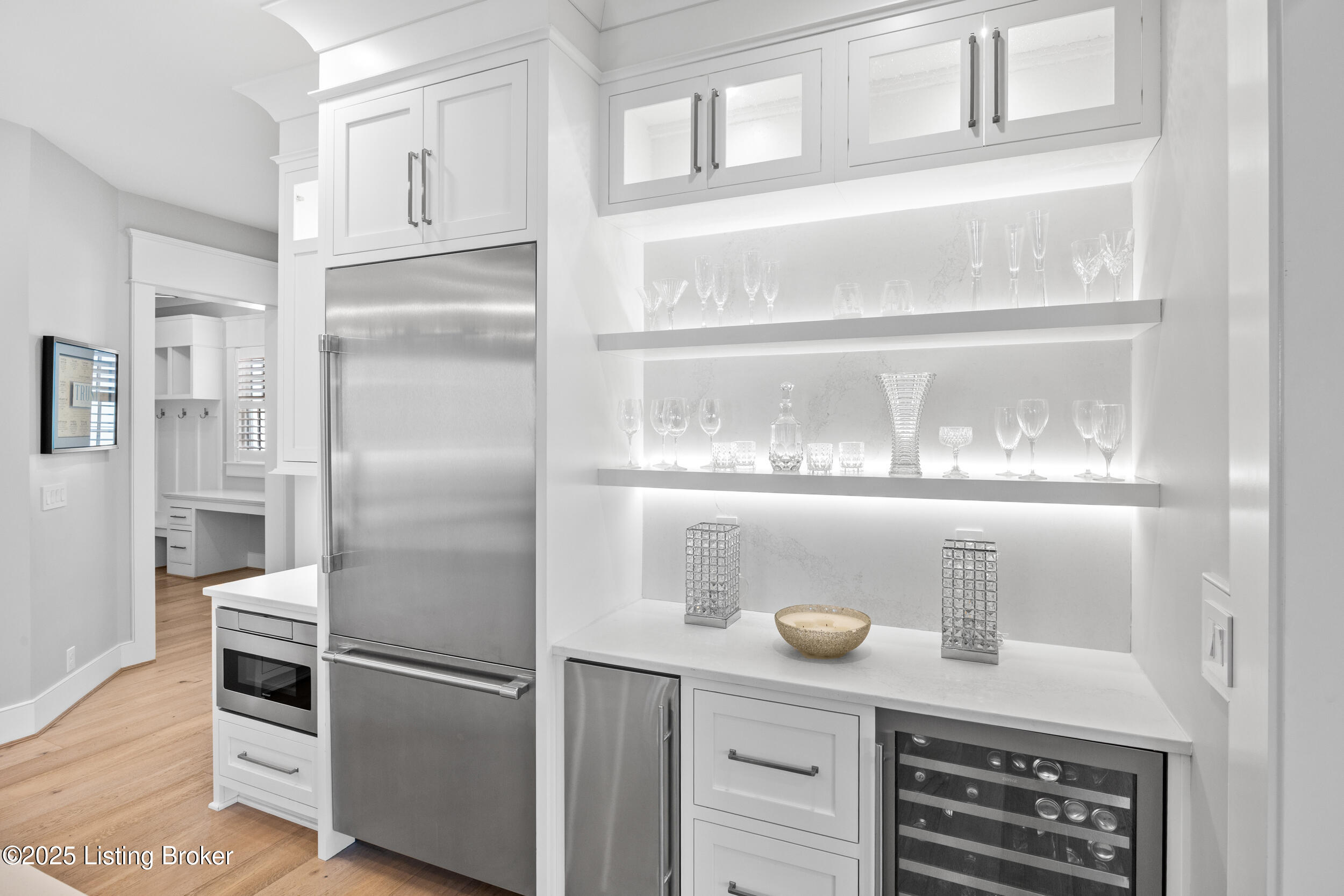 11018 Monkshood Dr, Prospect