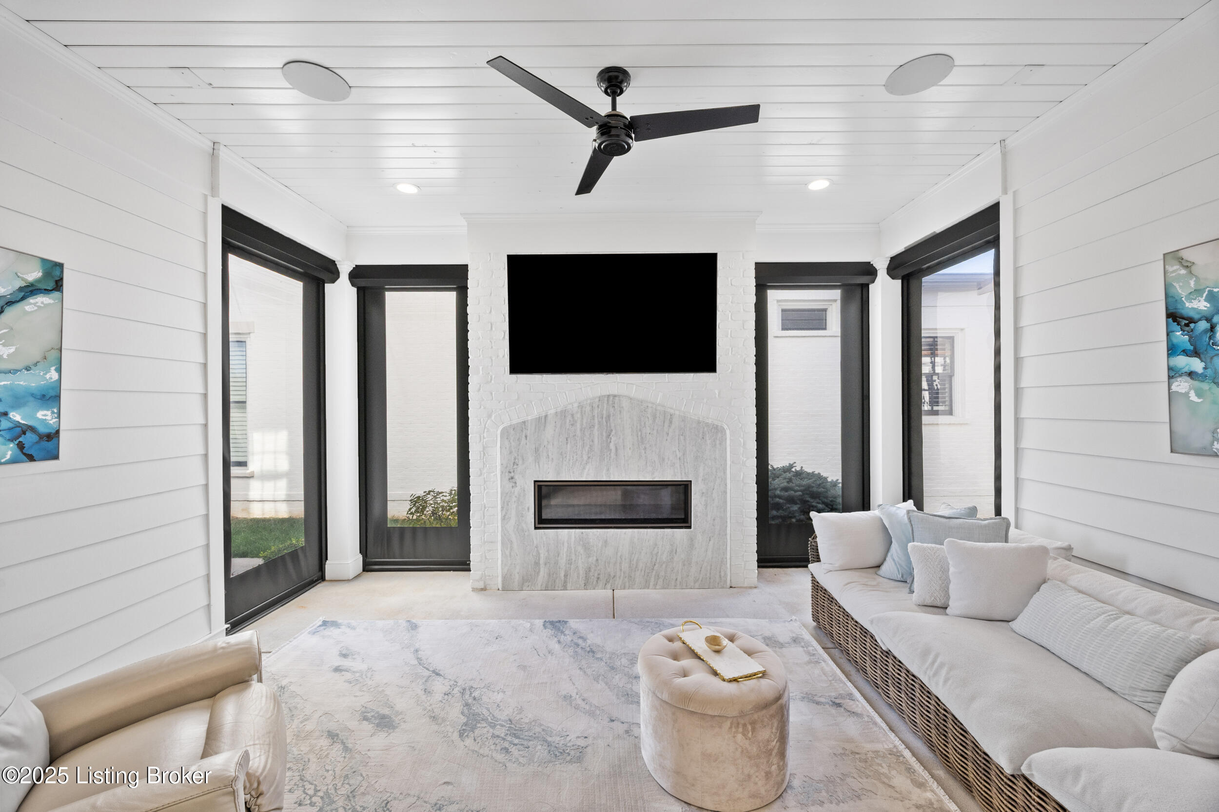 11018 Monkshood Dr, Prospect