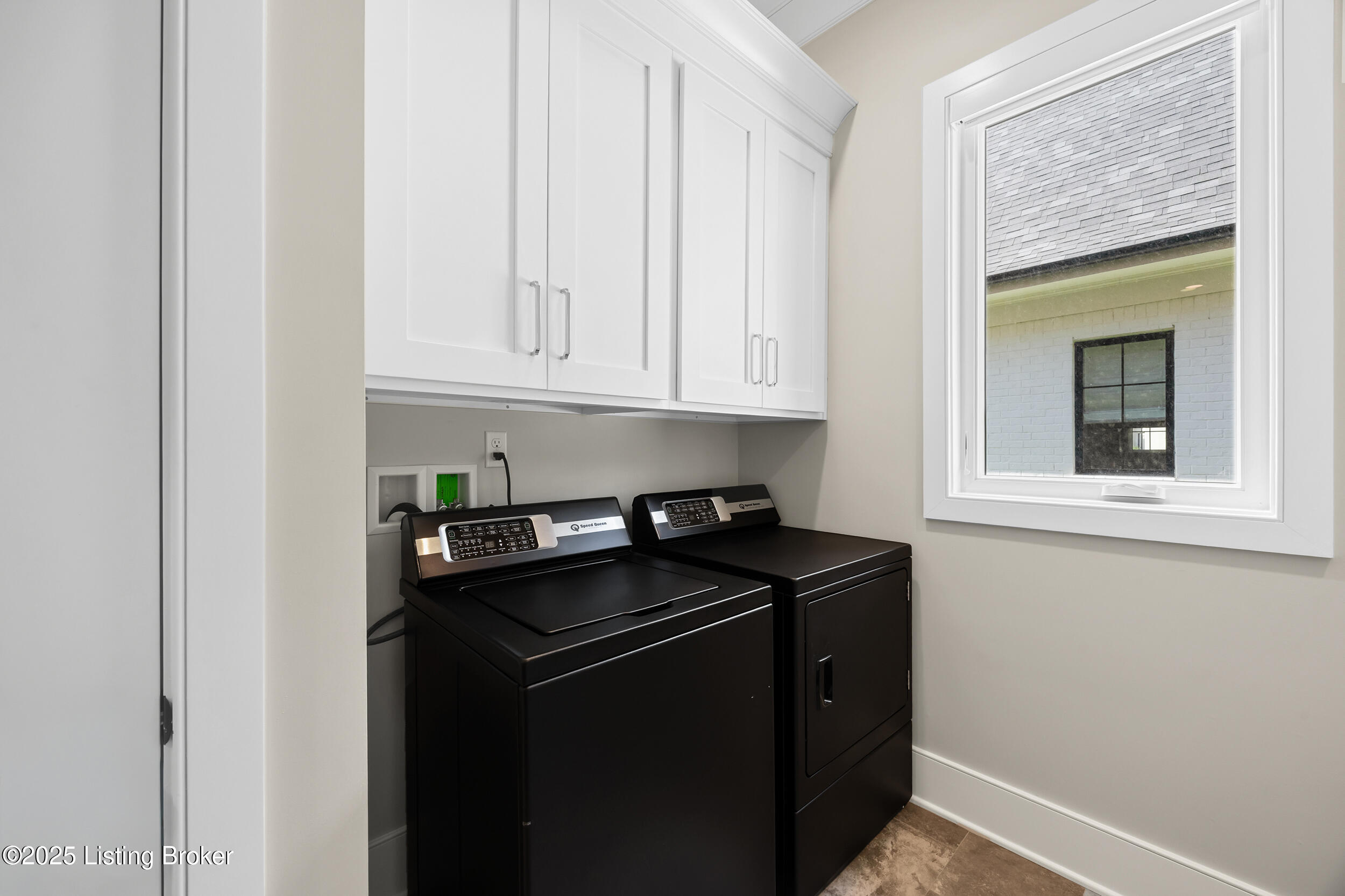 6511 Rosecliff Ct, Prospect