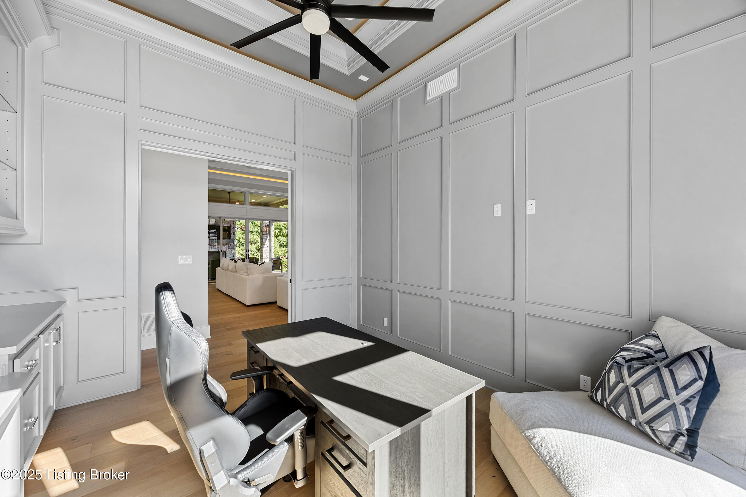 6511 Rosecliff Ct, Prospect