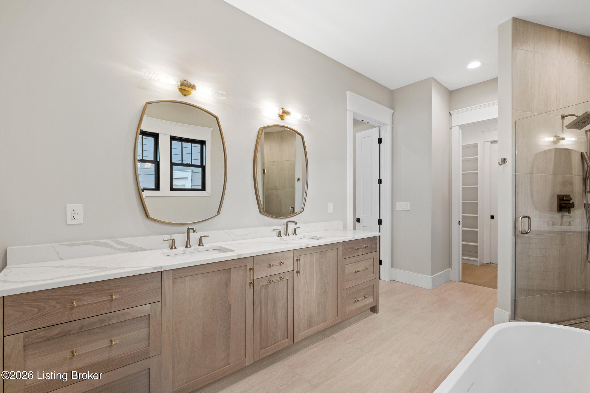 11500 River Beauty Loop