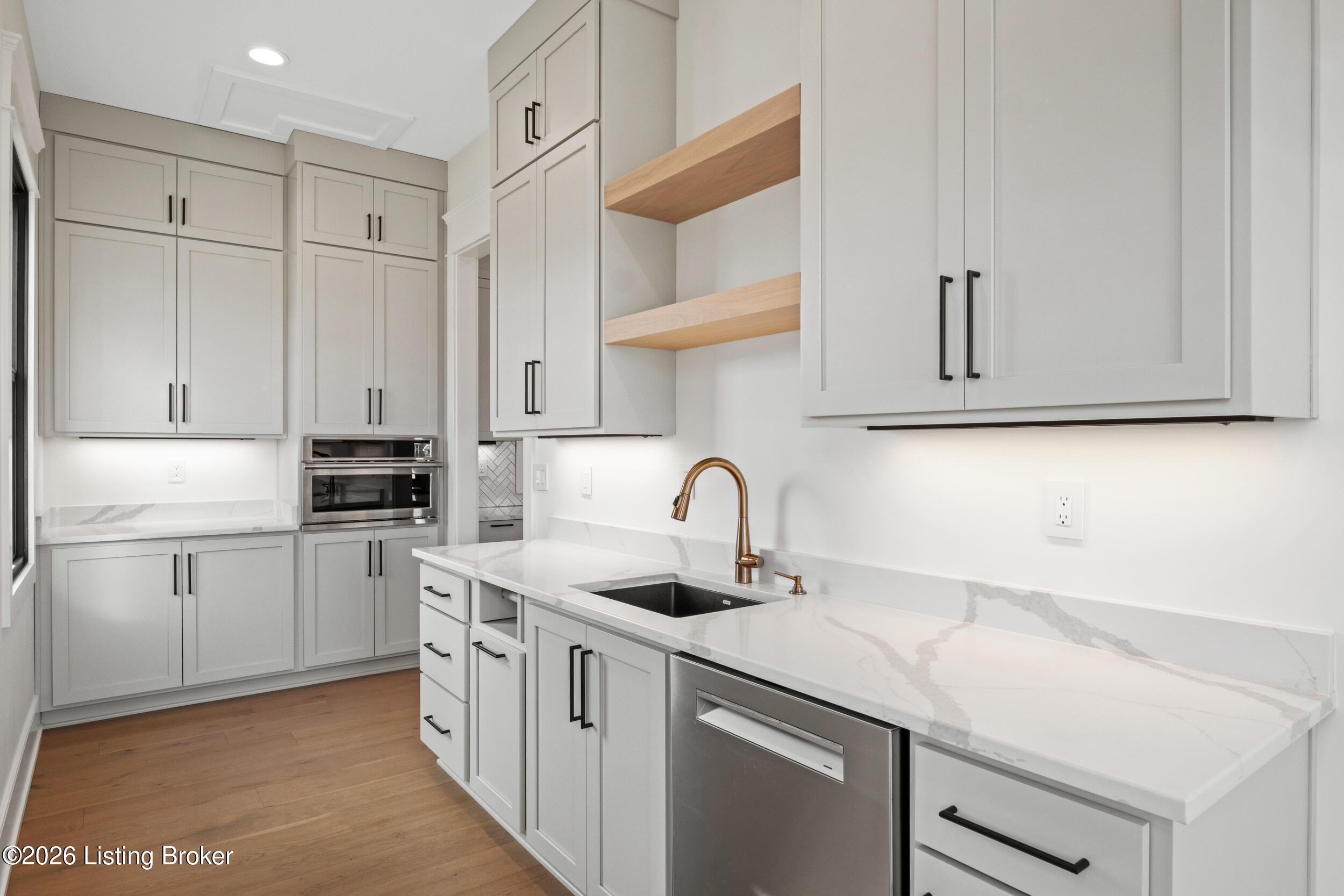 11500 River Beauty Loop