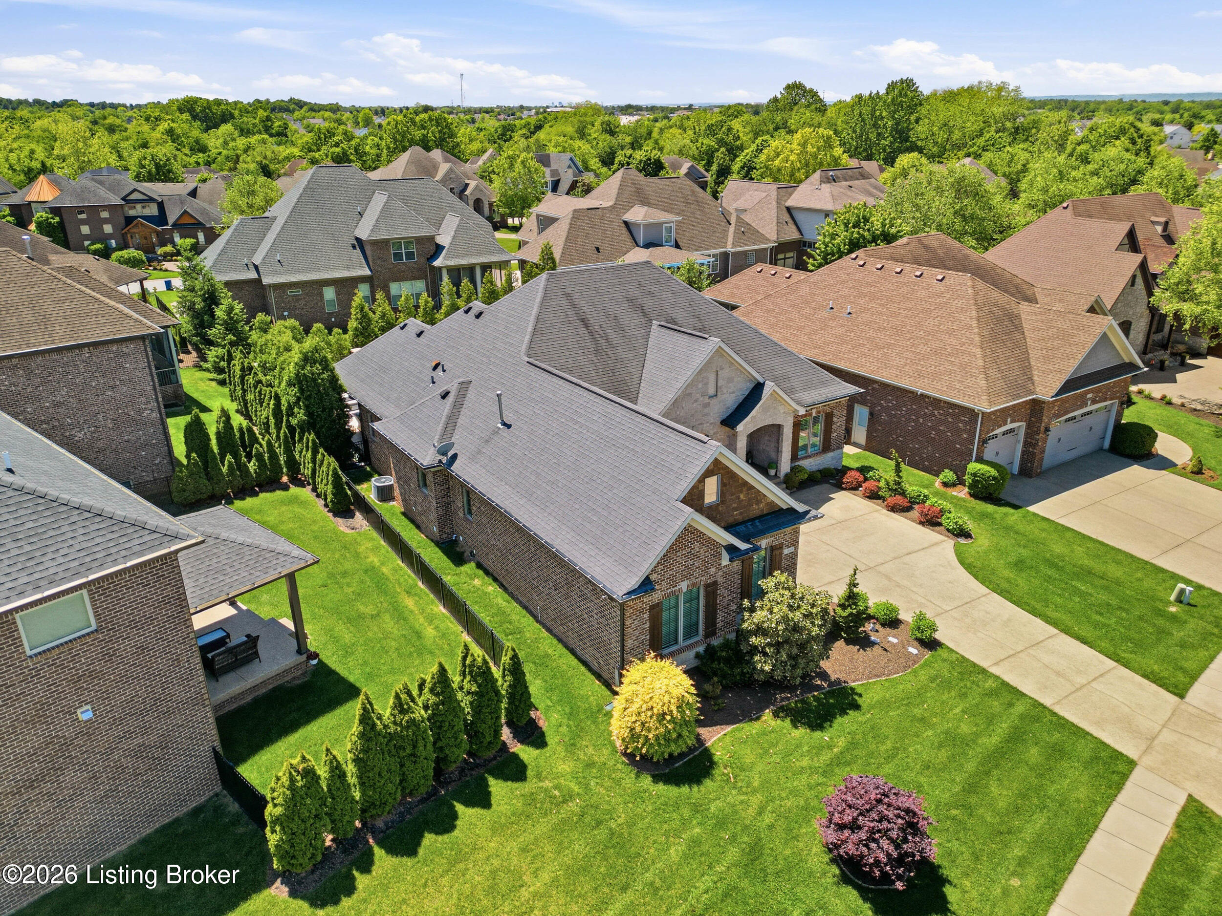 11010 Pebble Creek Dr