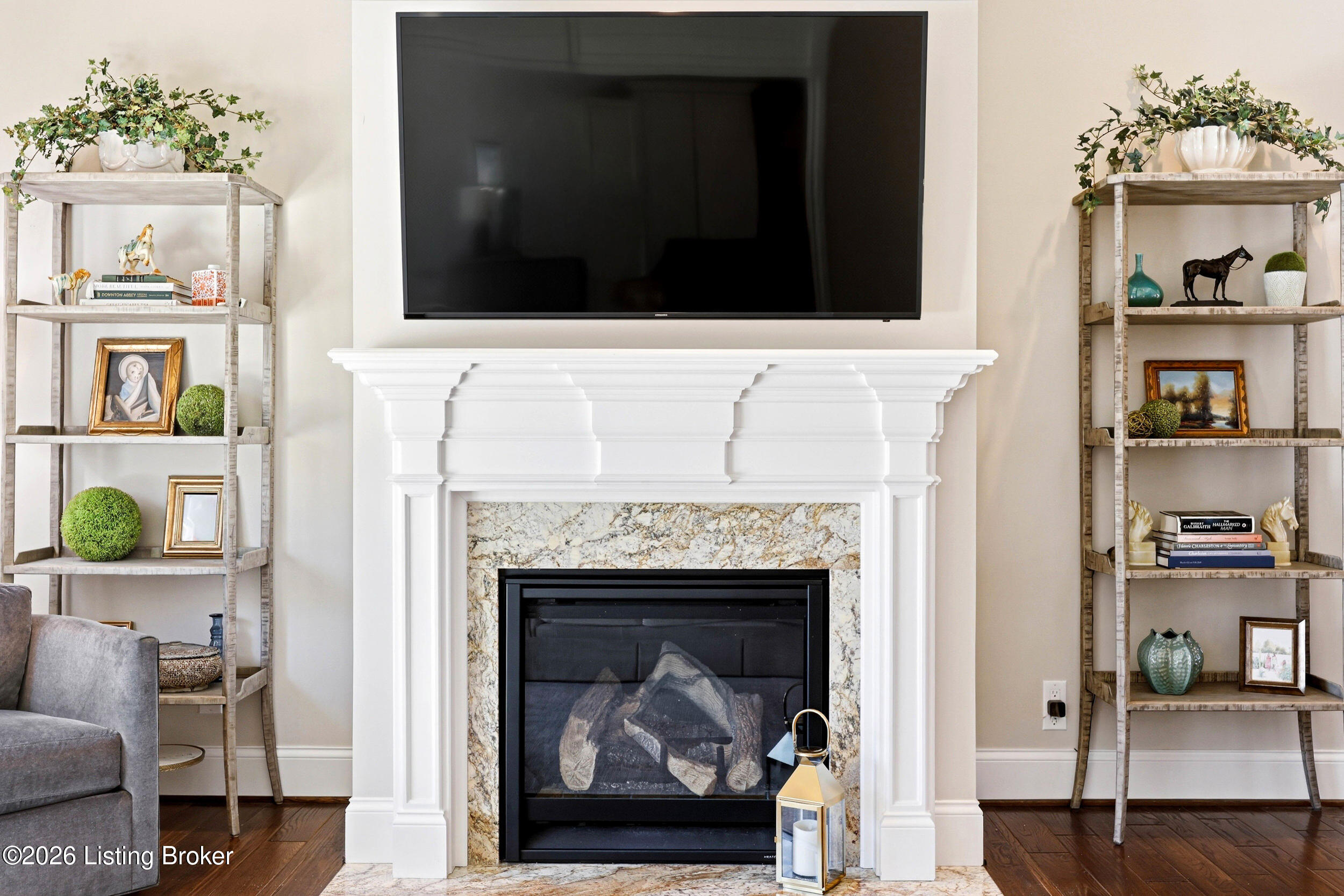 11010 Pebble Creek Dr
