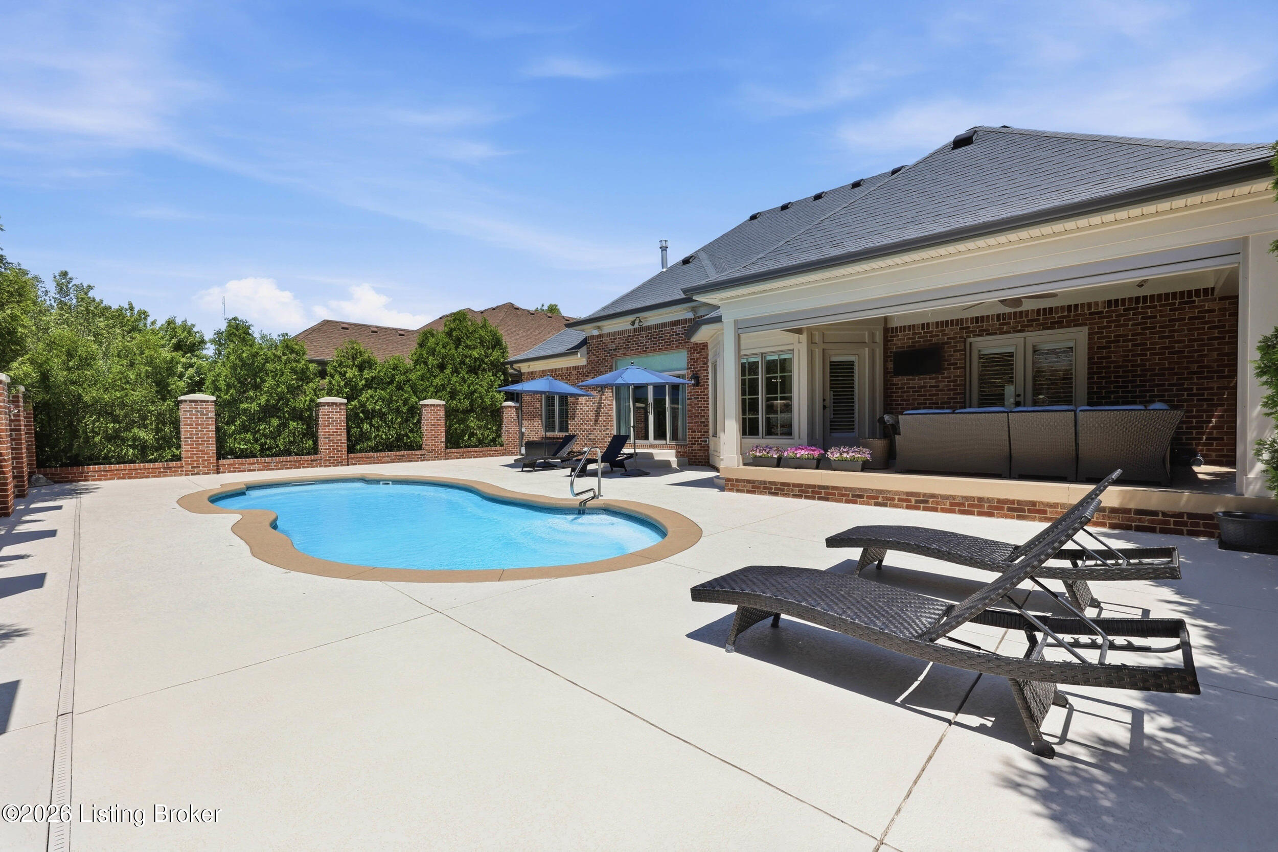 11010 Pebble Creek Dr