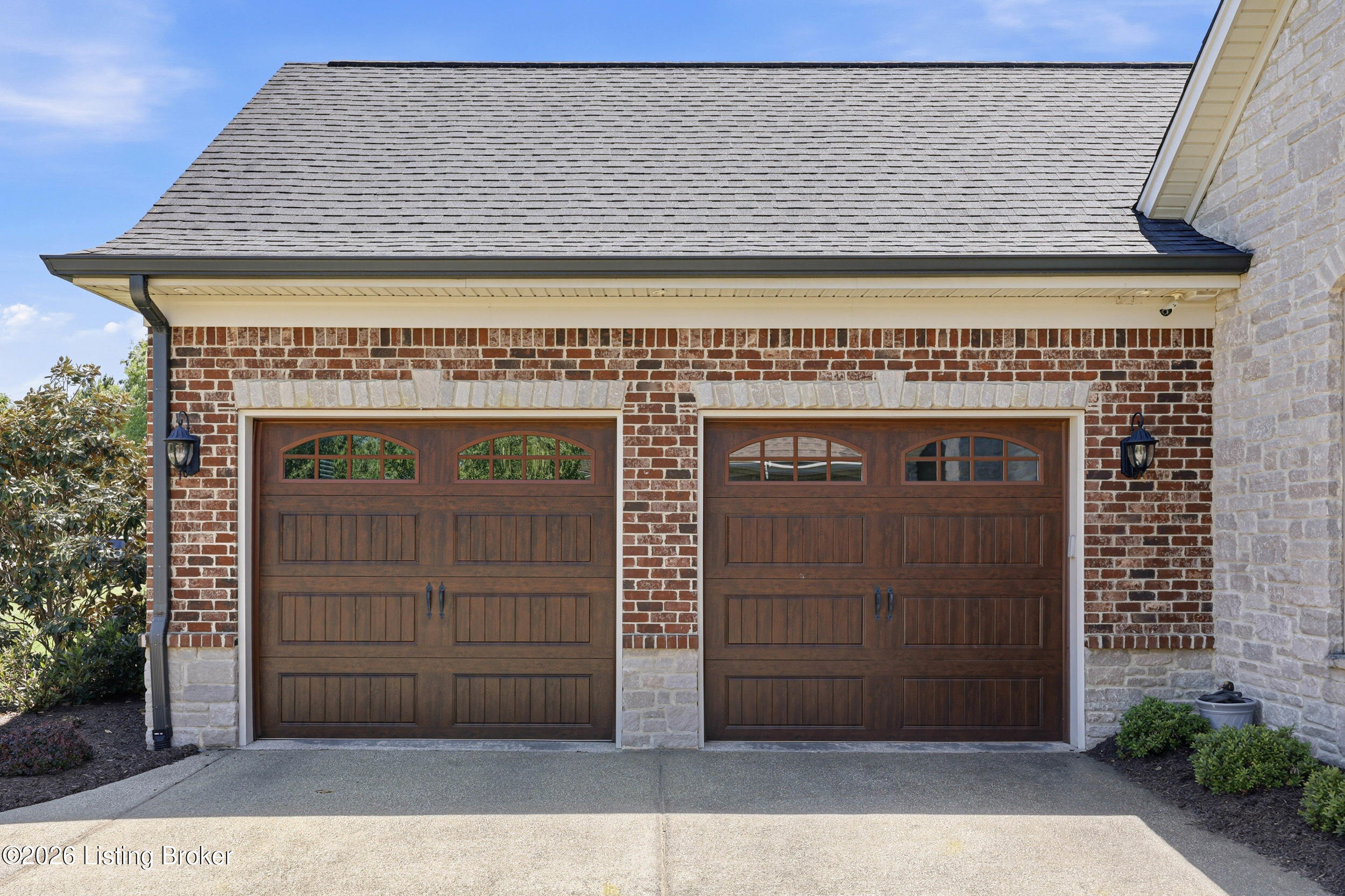 11010 Pebble Creek Dr