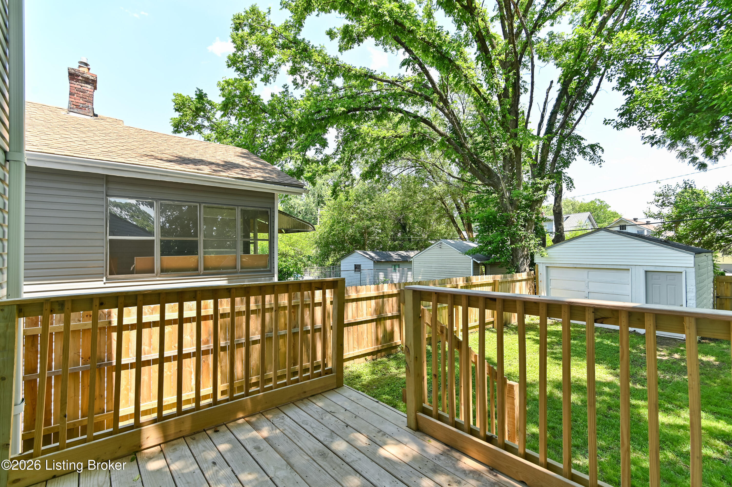 129 S 44th St