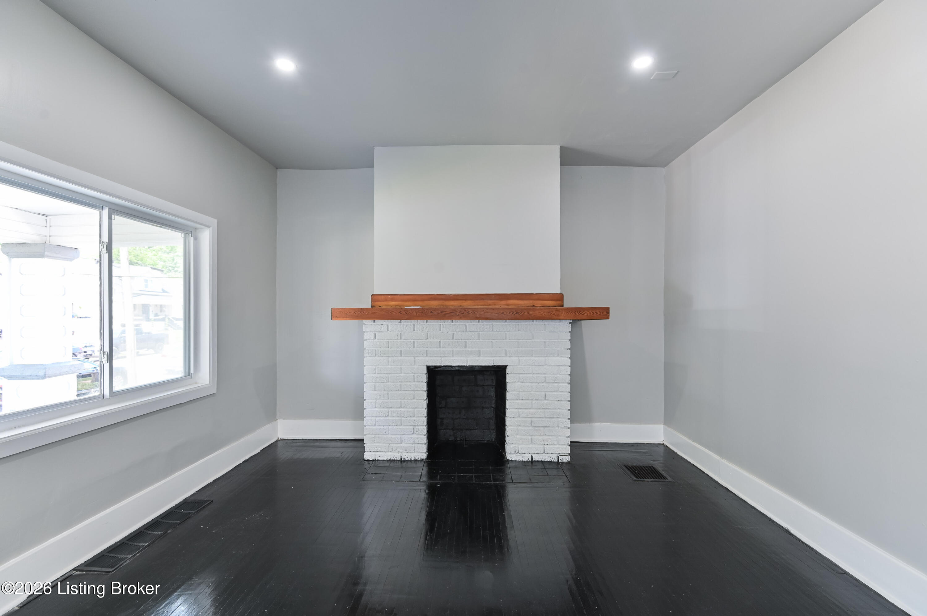 129 S 44th St