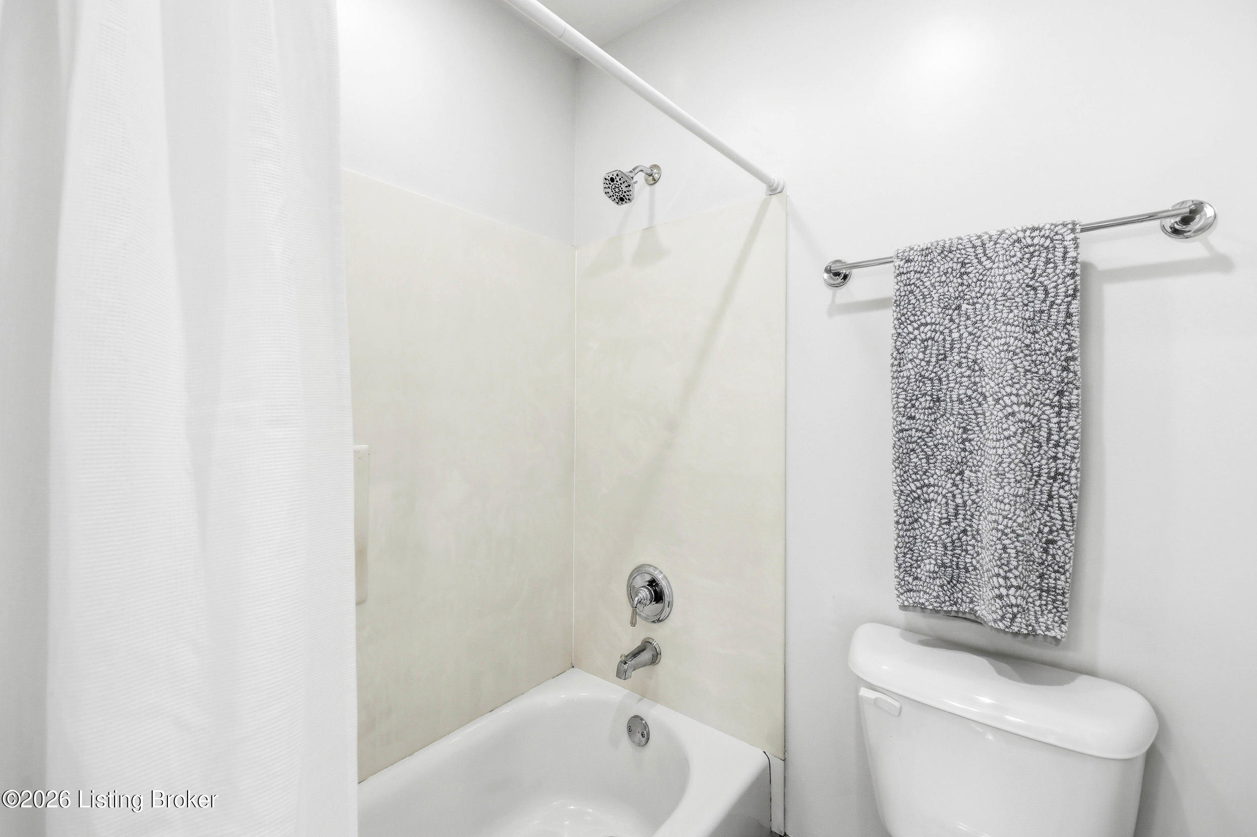 15116 Meadow Farms Ct
