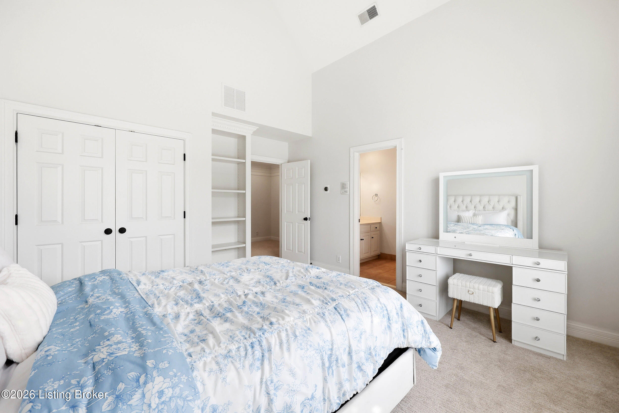 15116 Meadow Farms Ct