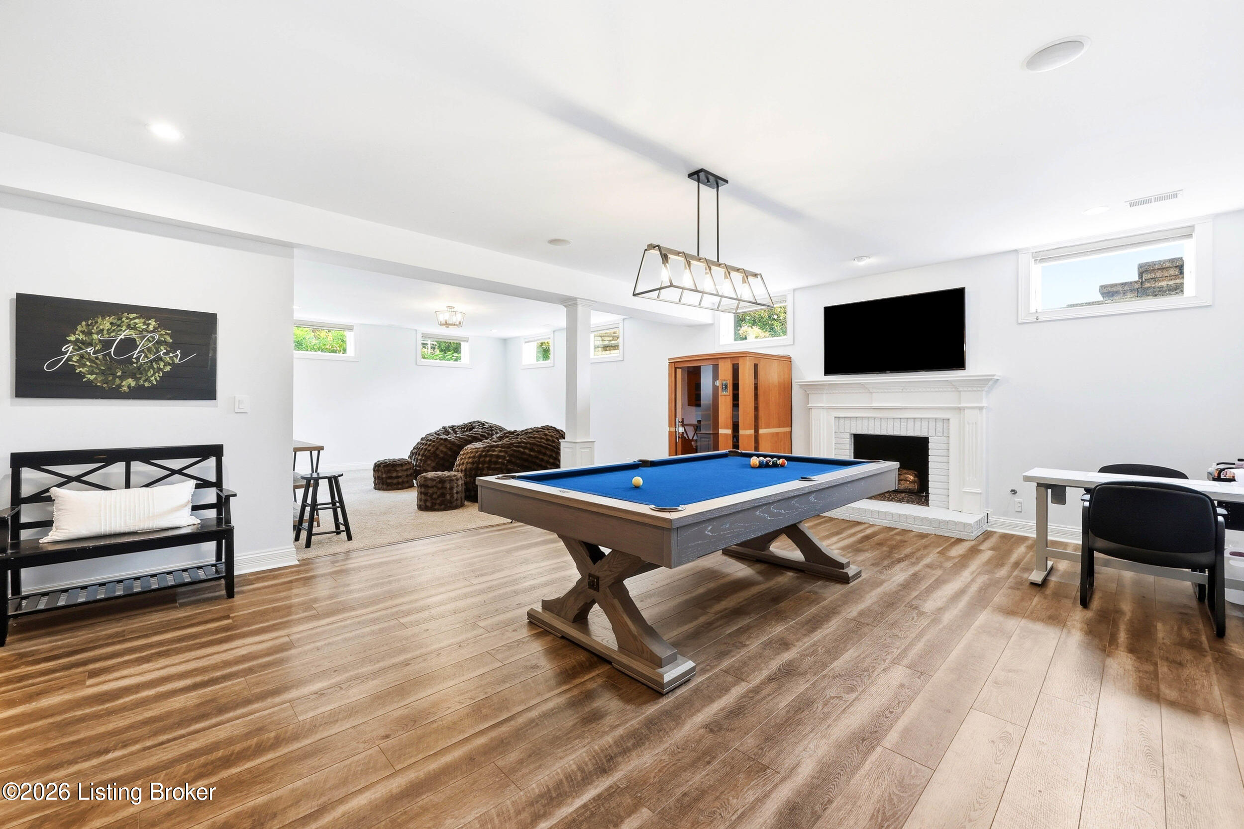 15116 Meadow Farms Ct