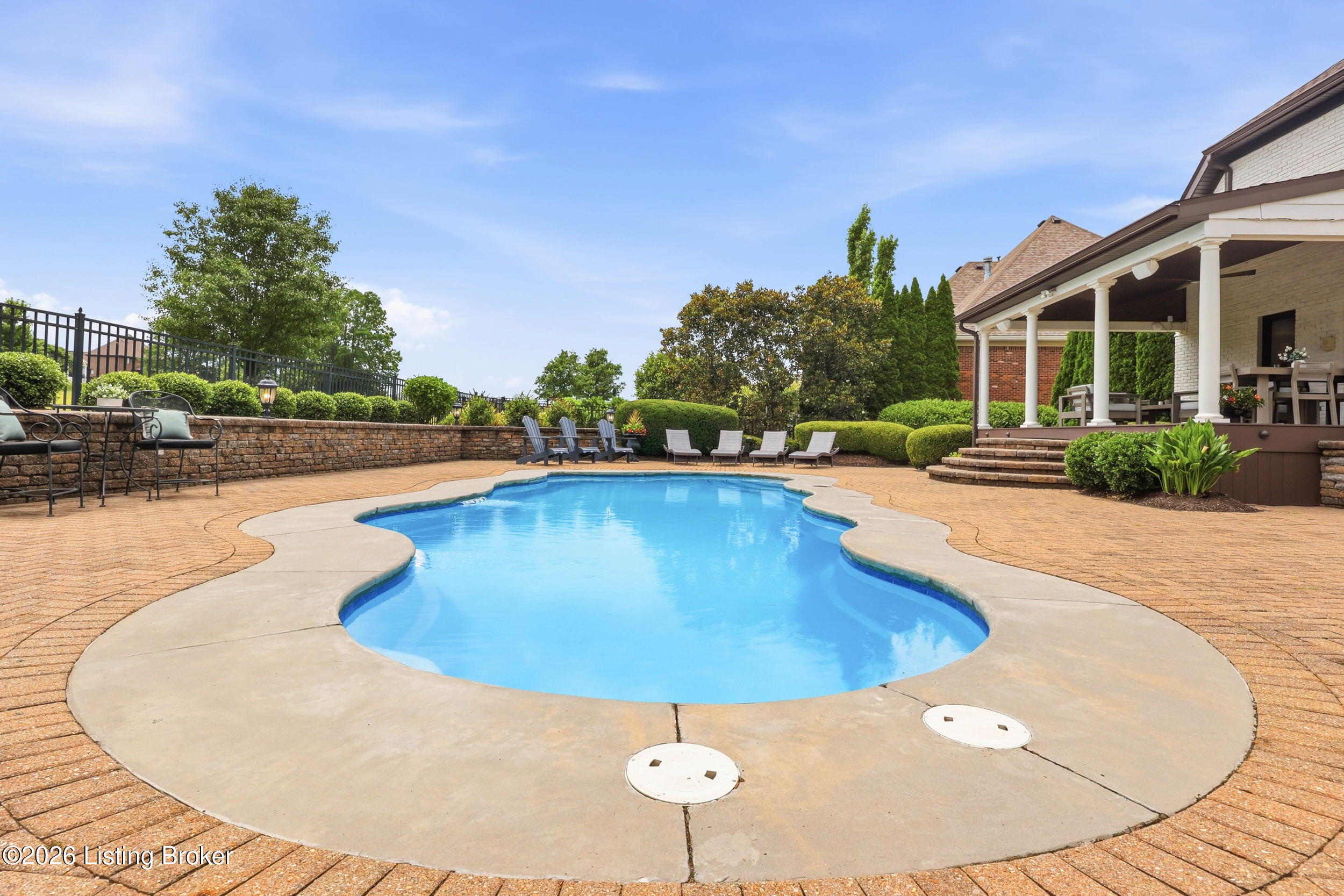 15116 Meadow Farms Ct