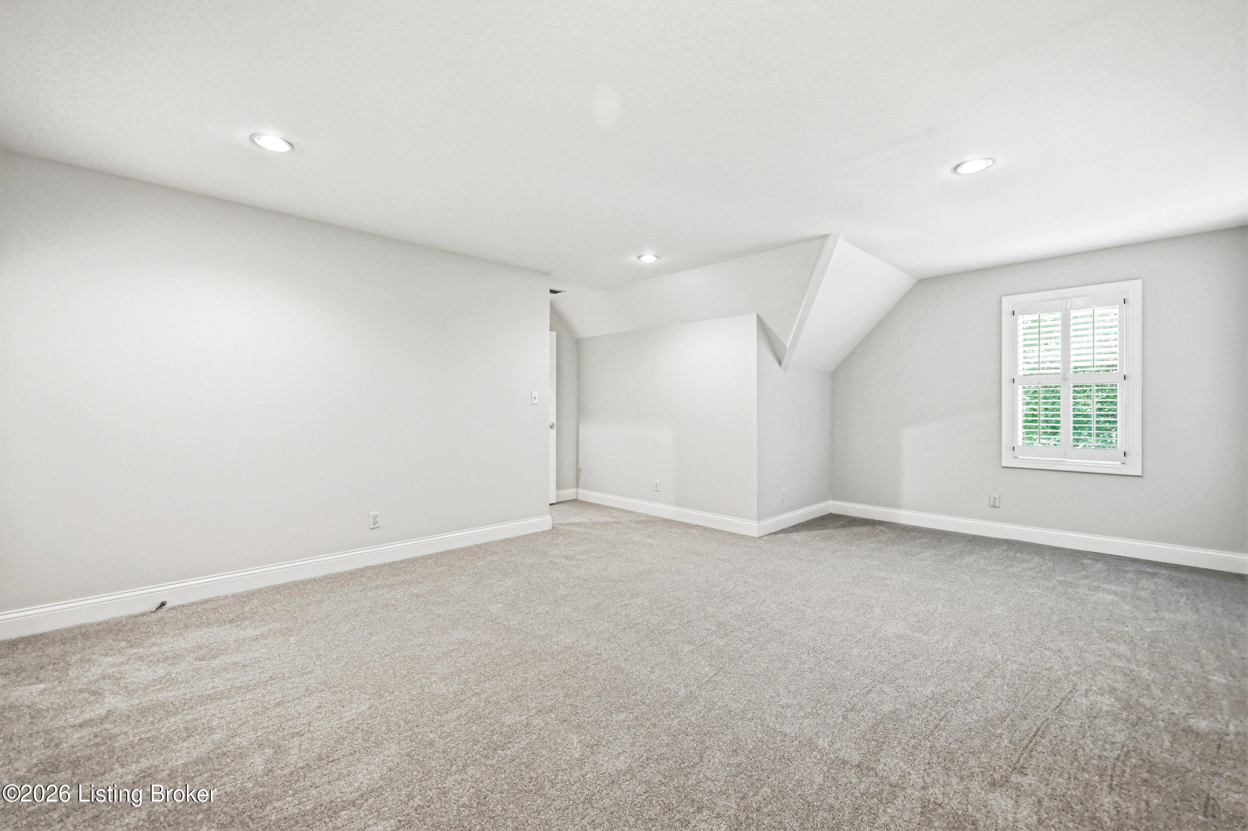 205 Sycamore Hills Ct