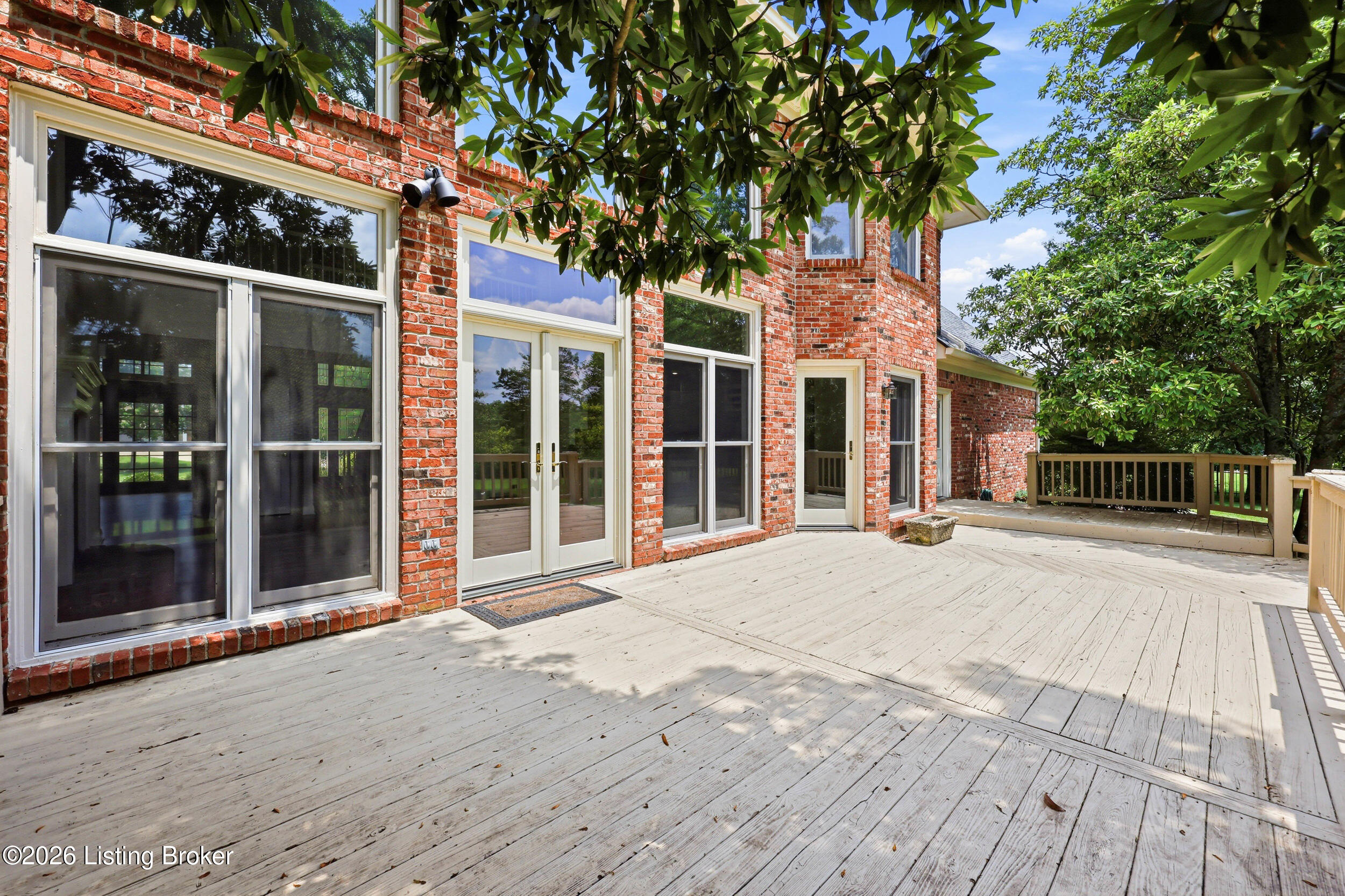 205 Sycamore Hills Ct