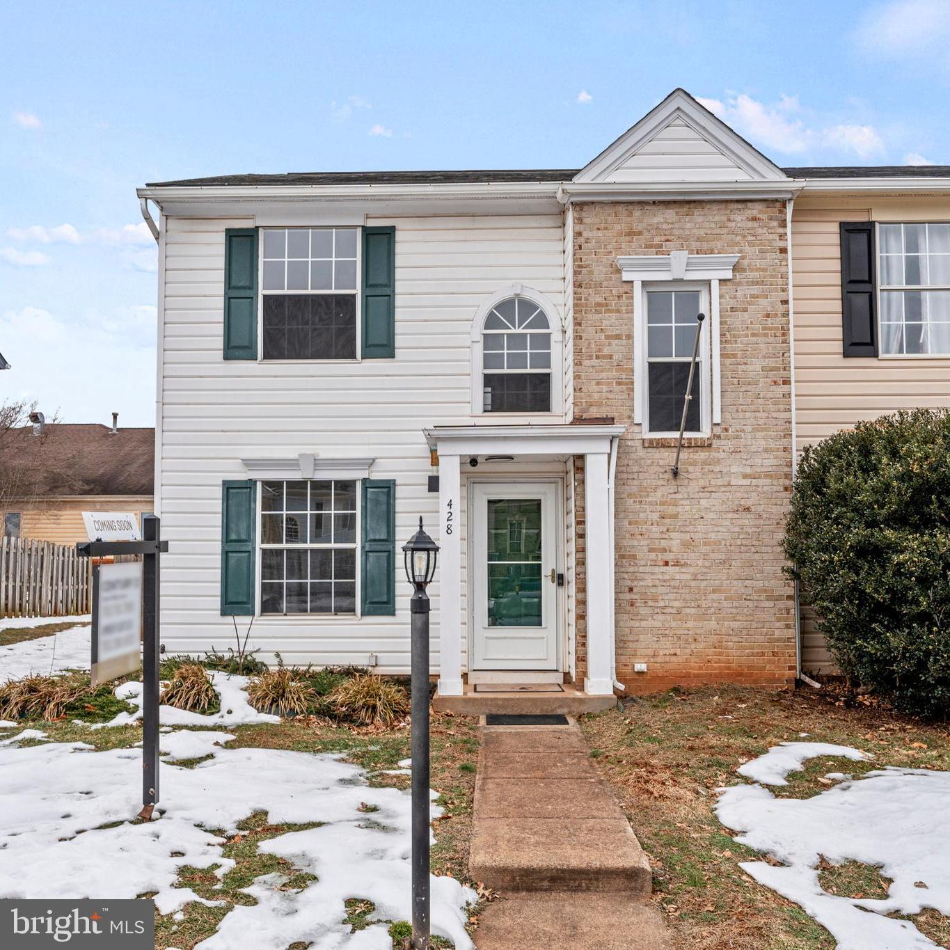 428 CROMWELL COURT