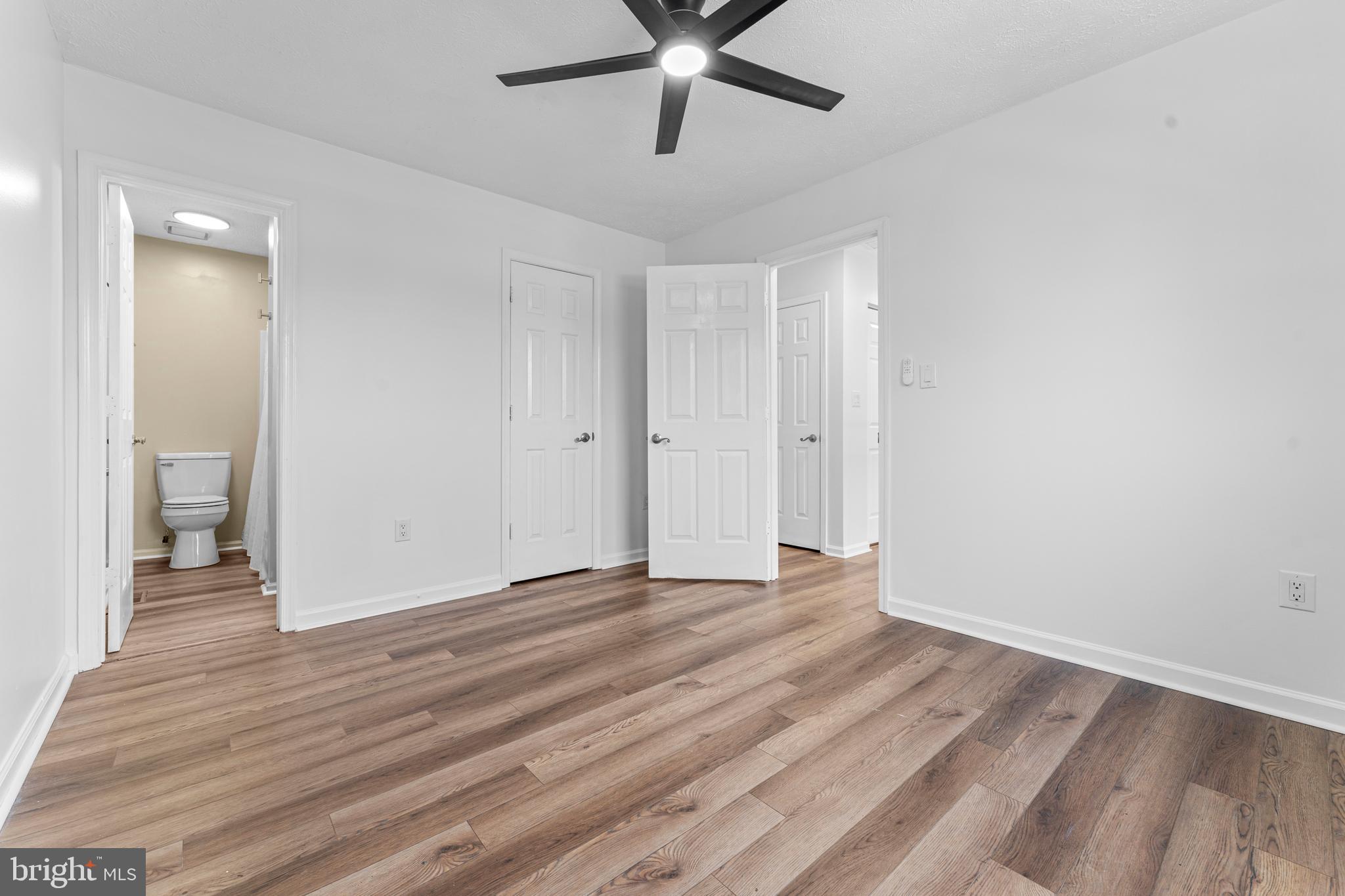 428 CROMWELL COURT