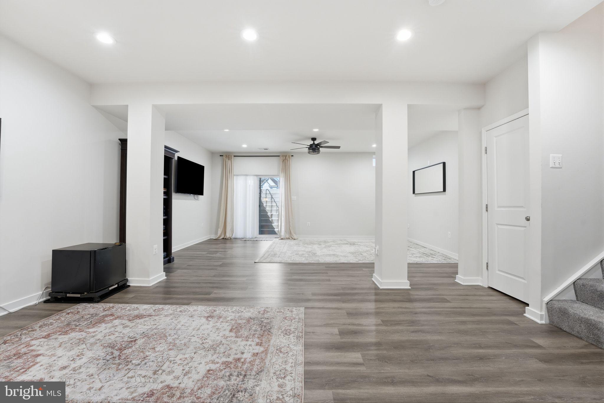 2012 ARMSTRONG TERRACE