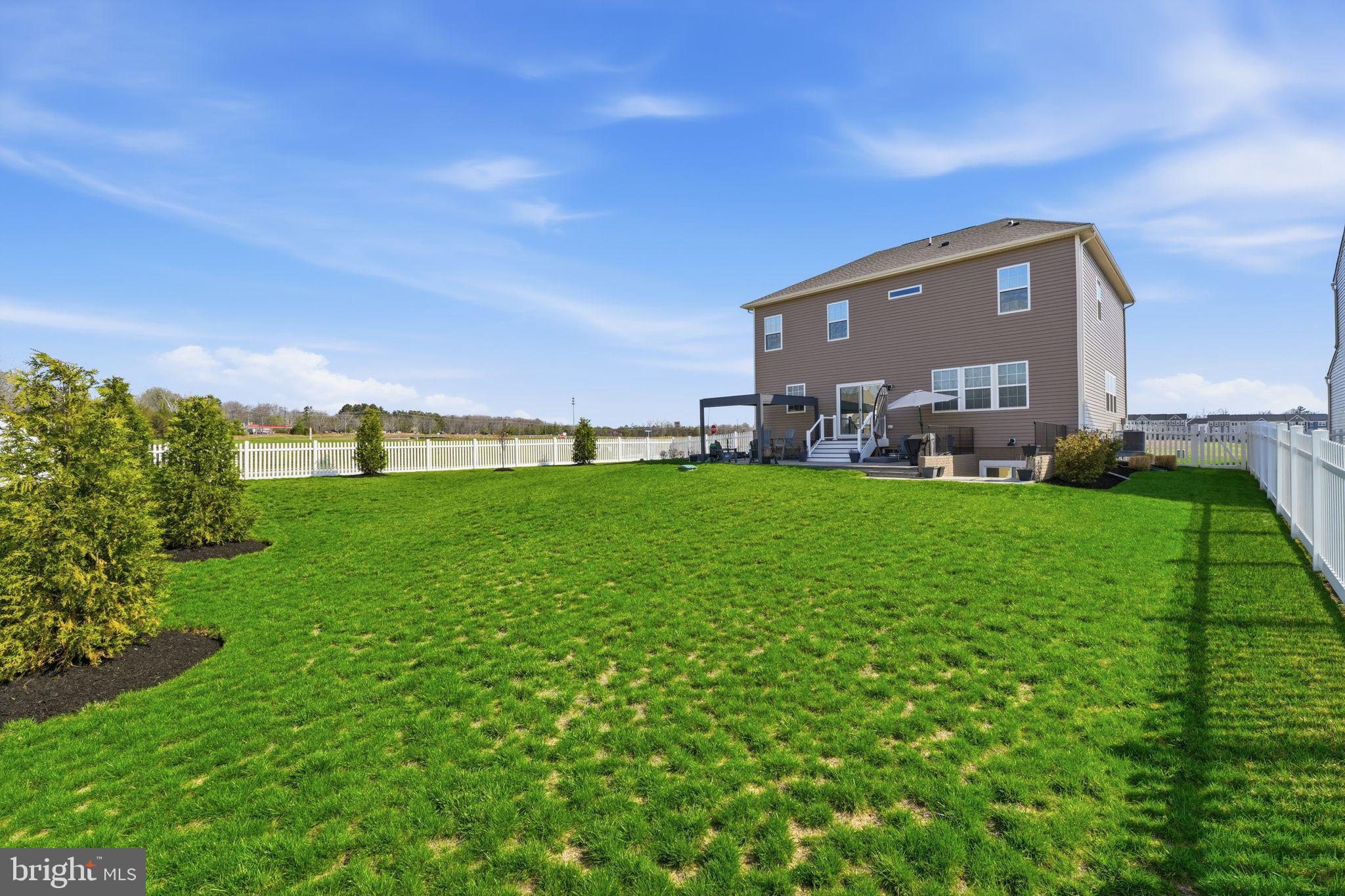 2012 ARMSTRONG TERRACE