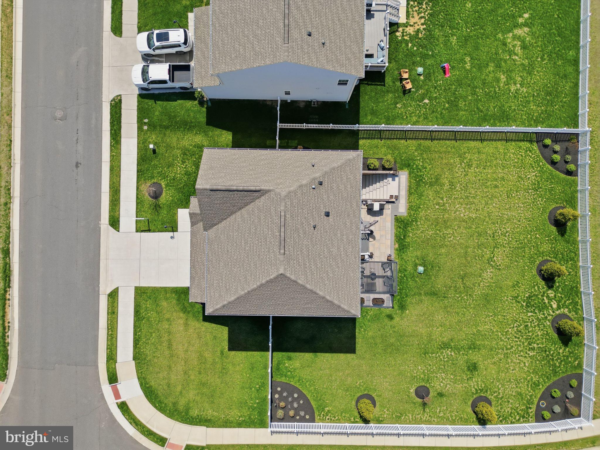 2012 ARMSTRONG TERRACE