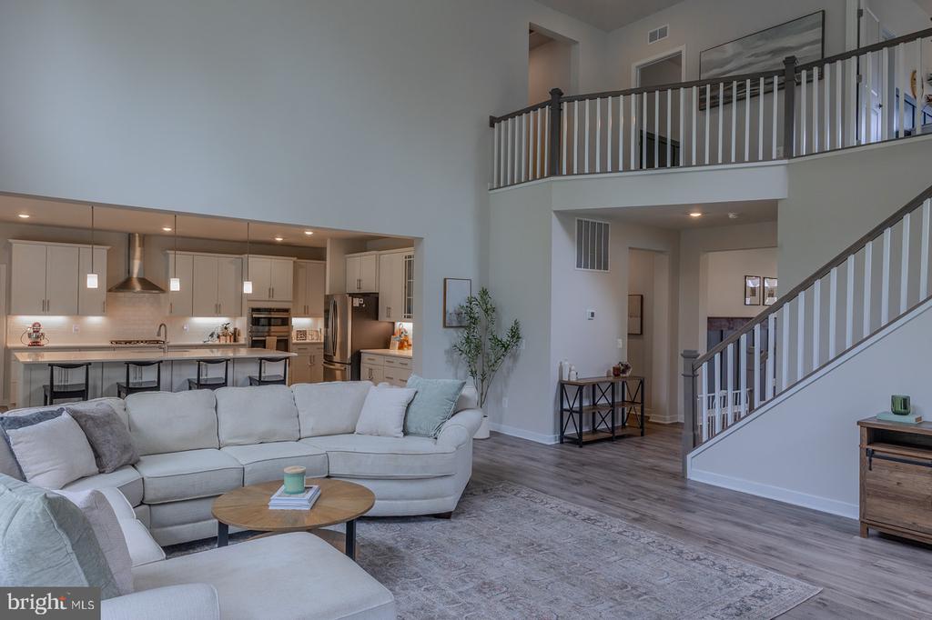 2375 HAWKSHILL DRIVE