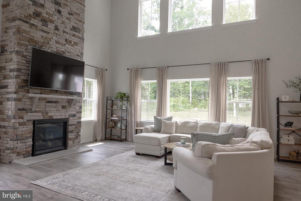 2375 HAWKSHILL DRIVE