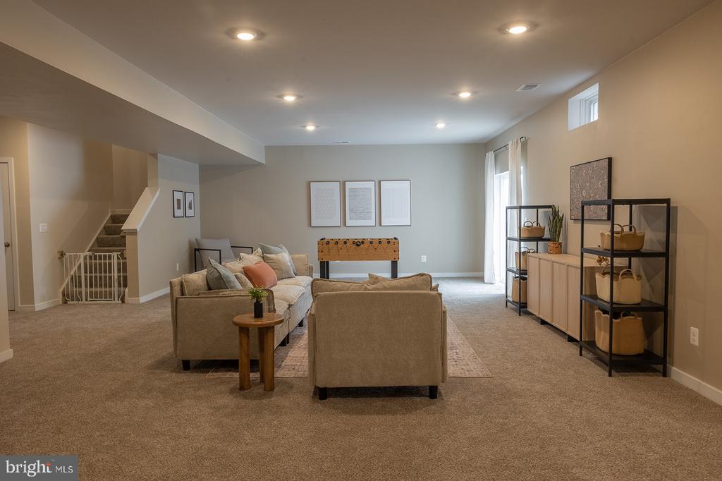 2375 HAWKSHILL DRIVE