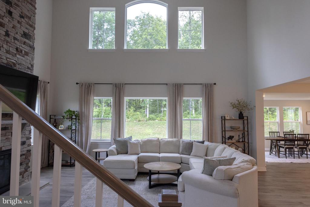 2375 HAWKSHILL DRIVE